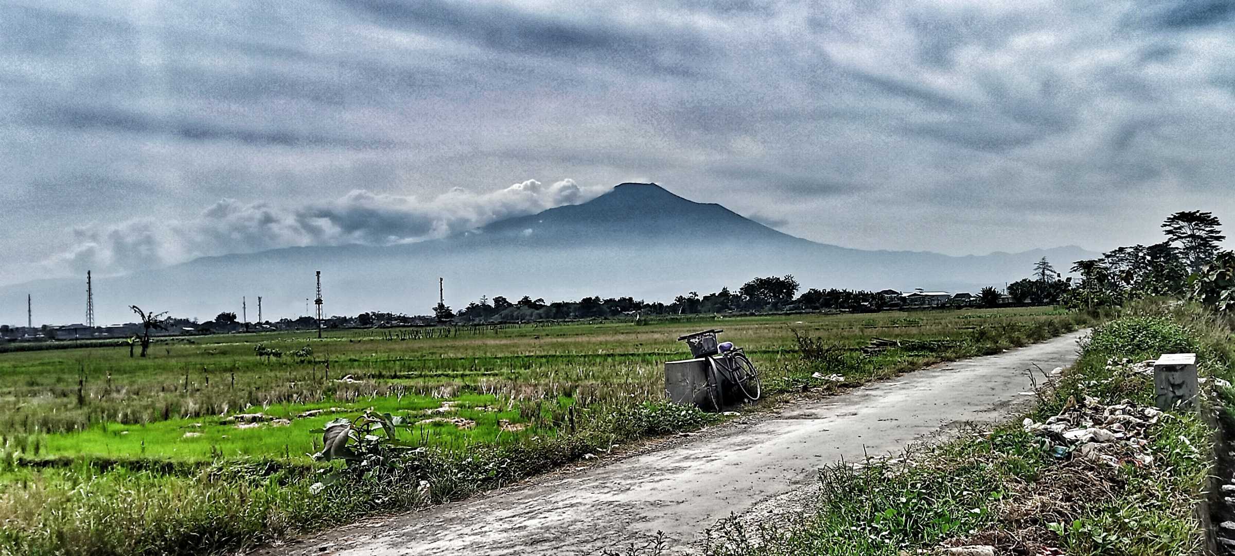 Gunung Slamet dari Pajerukan 