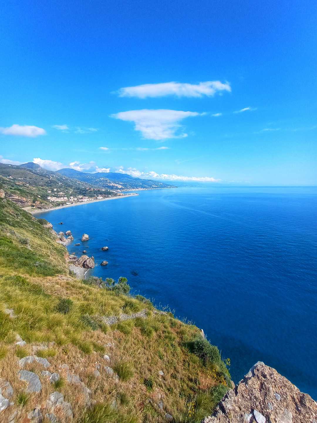 Vista desde adentro de la torre 🇮🇹🏞️🚲😱
