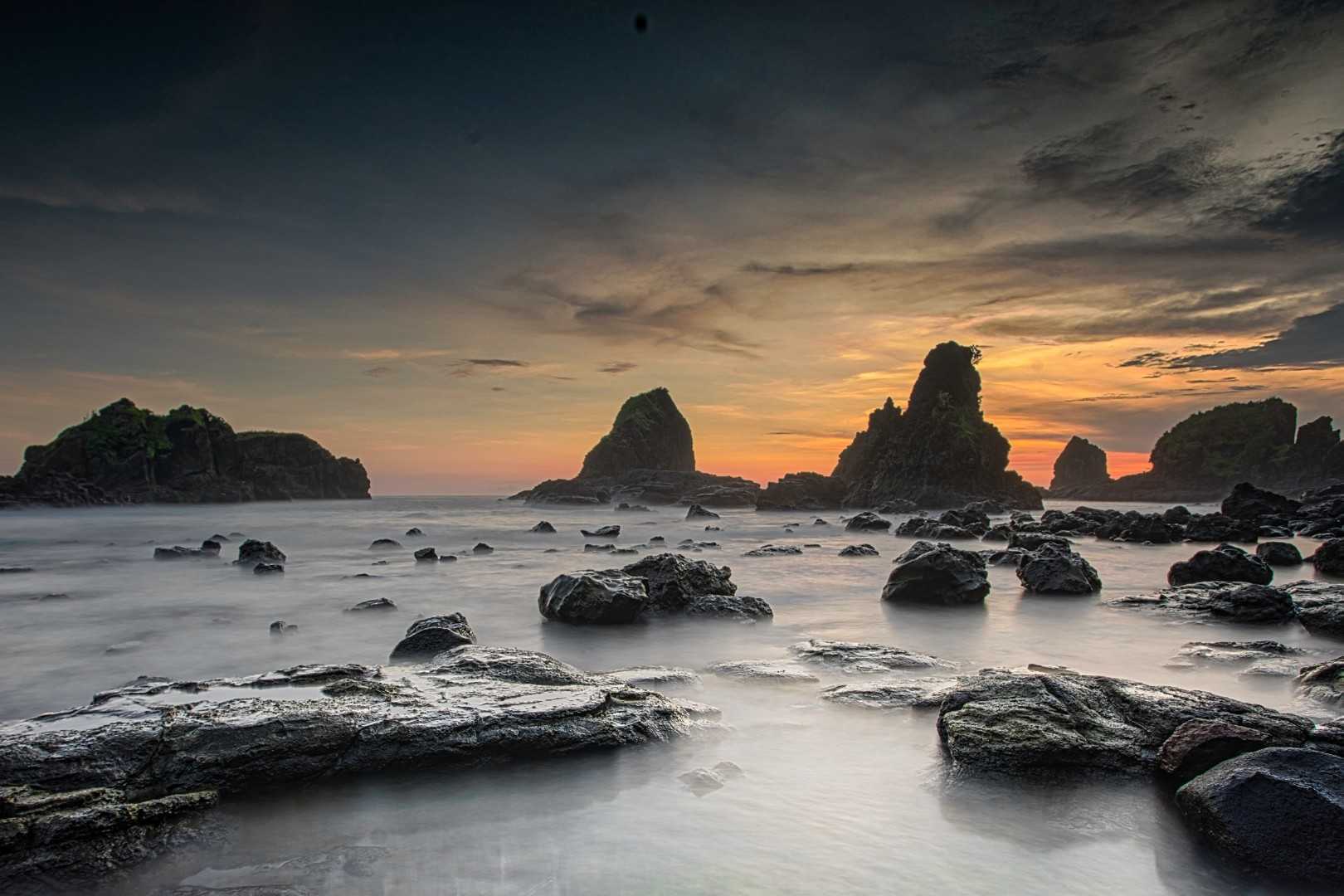 pantai batu bate