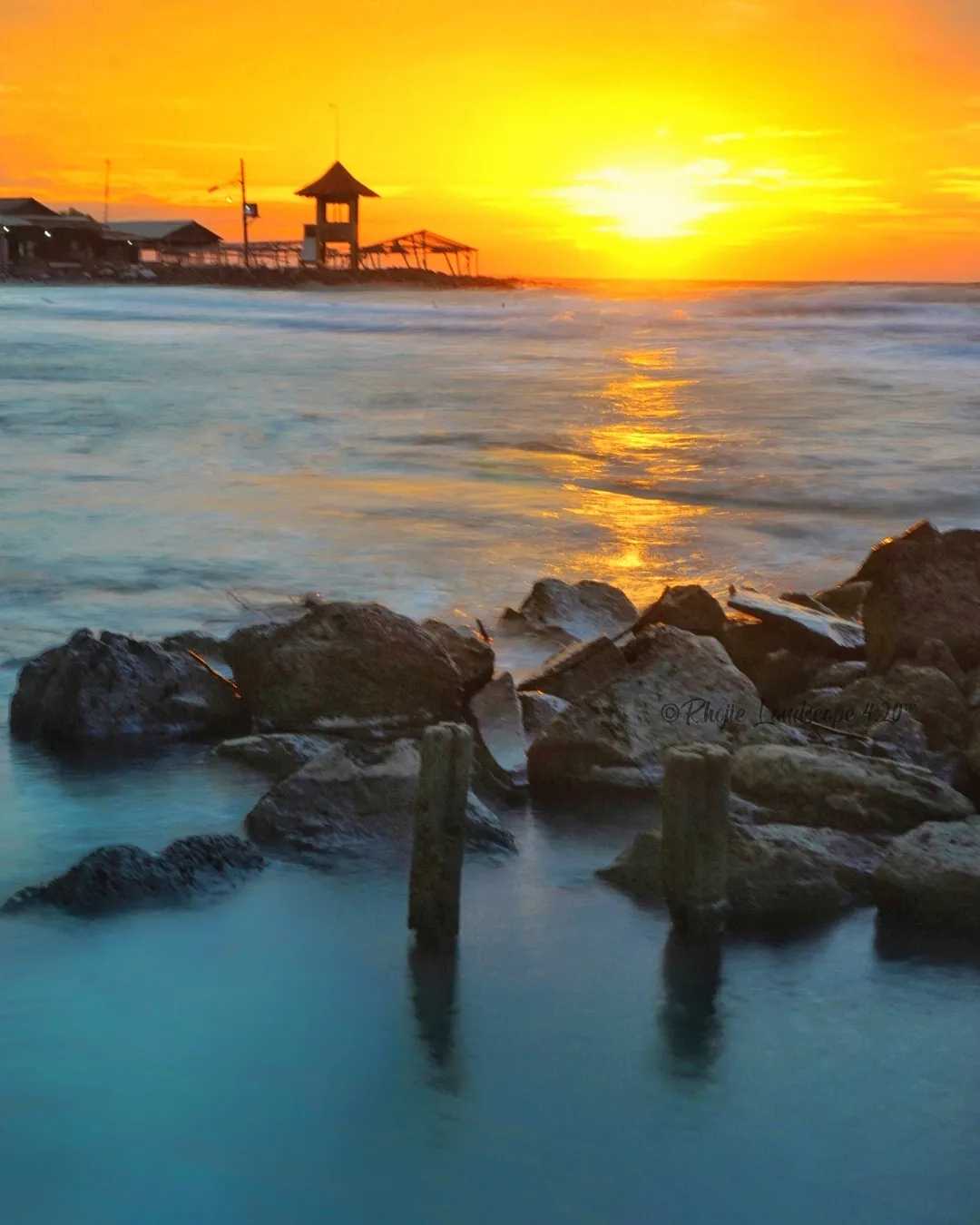 pantai pondok bali subang