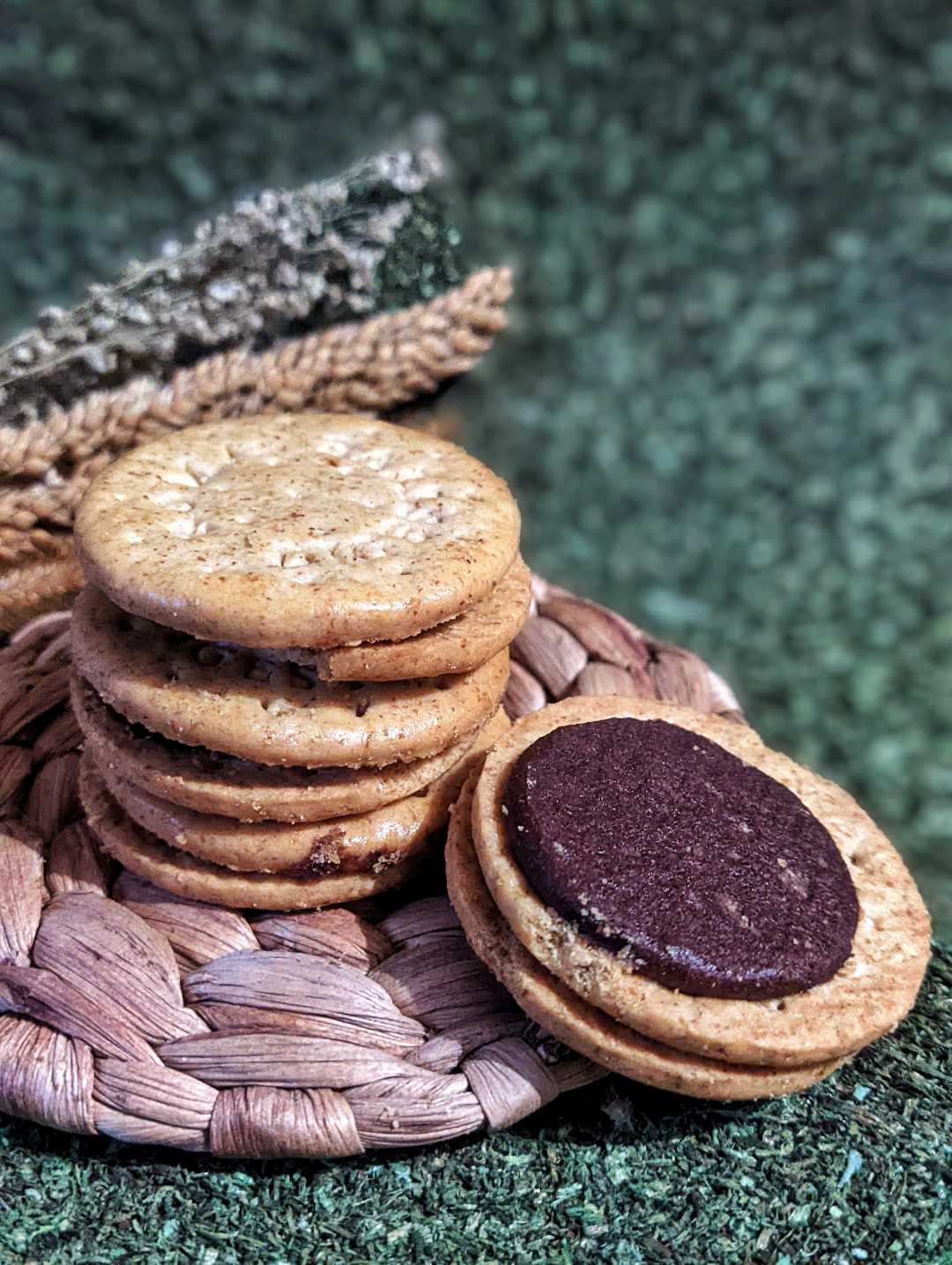 Biscuit sandwich 