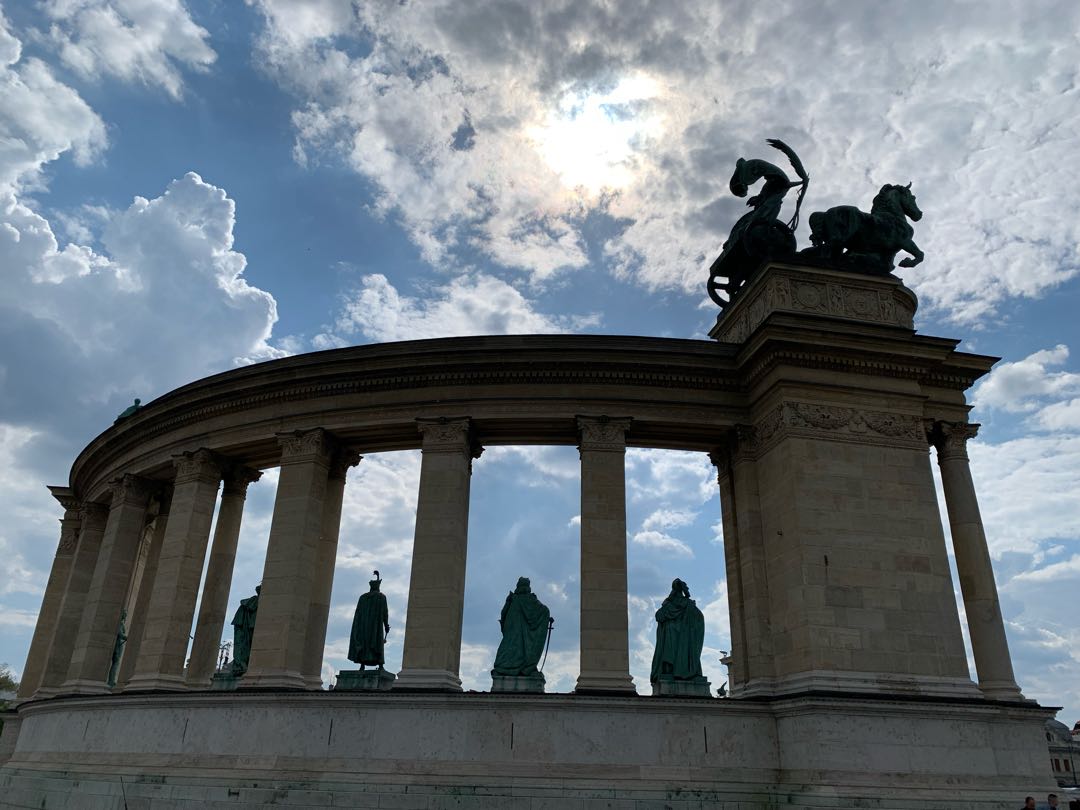 Hero’s square