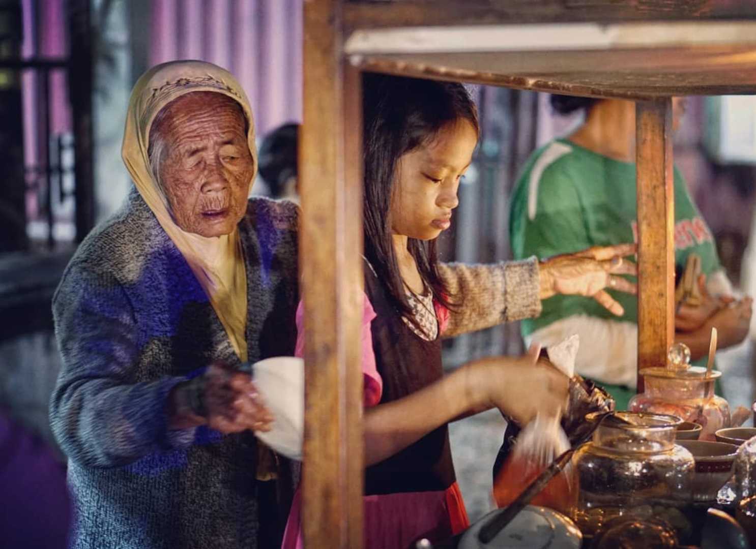 Regenerasi Wedang Ronde (alm) Mbah Payem