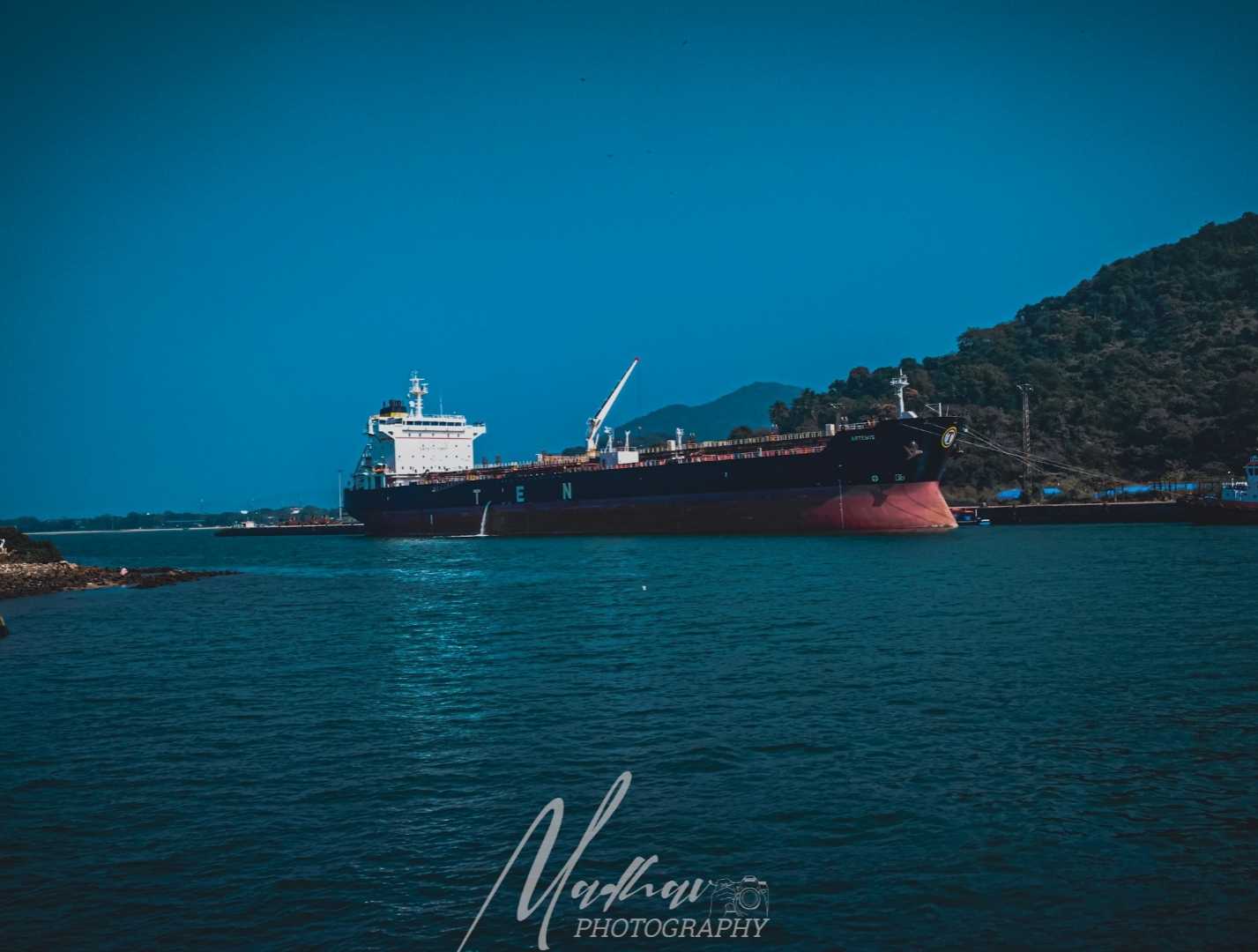 🛳️