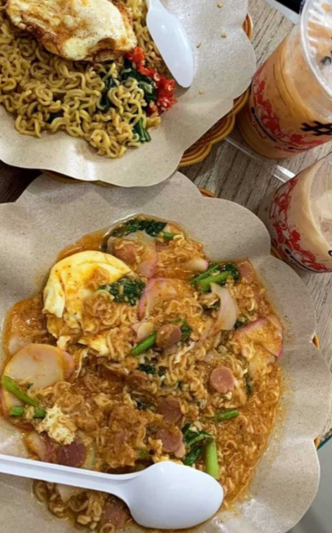 Menu Seblak dan Mie goreng
