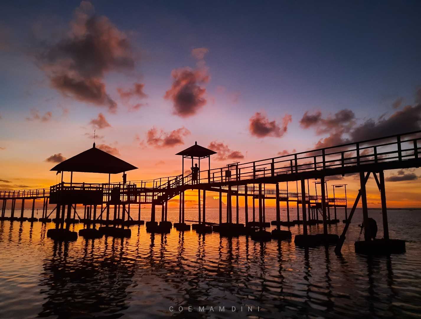 JEMBATAN PANTAI KUTANG