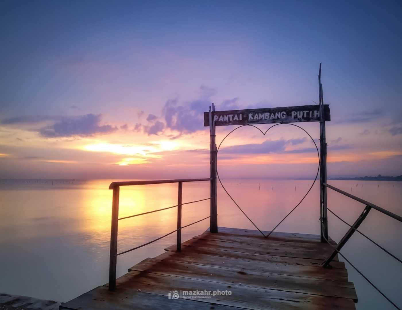 Kambang putih park