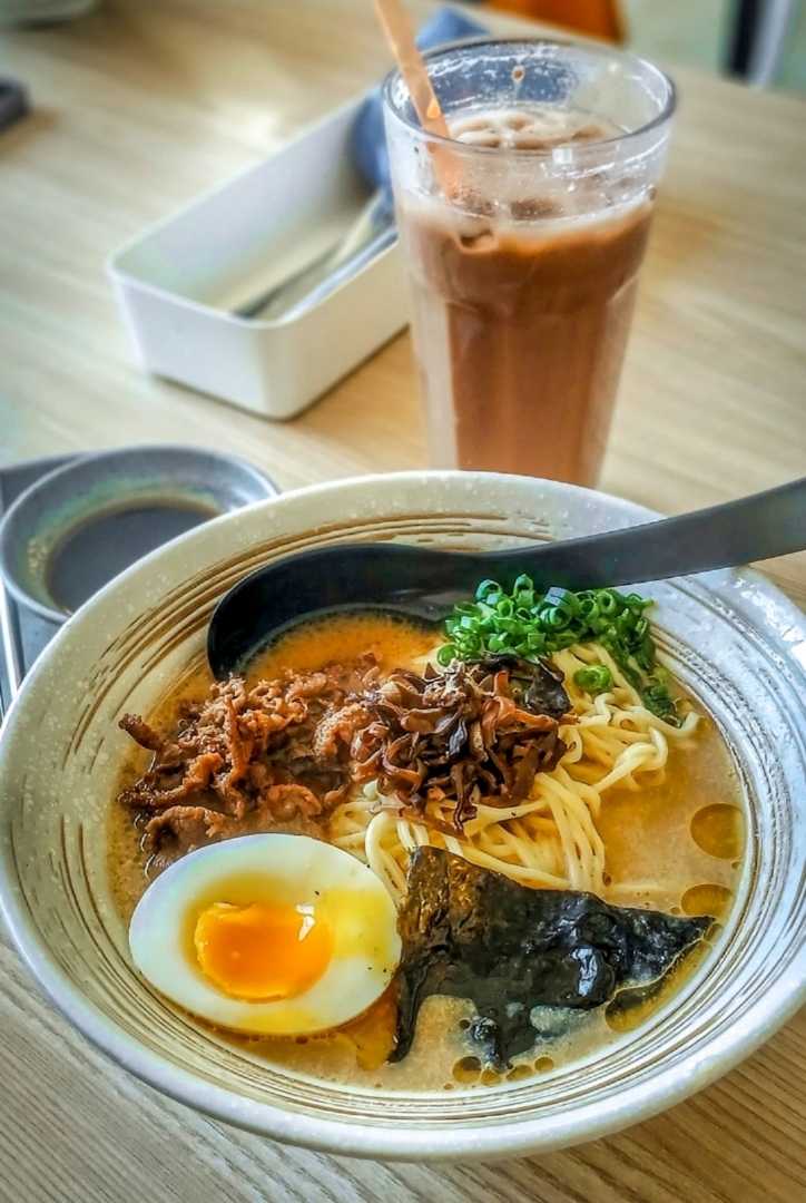 Gyuniku Ramen Baitan Soup
