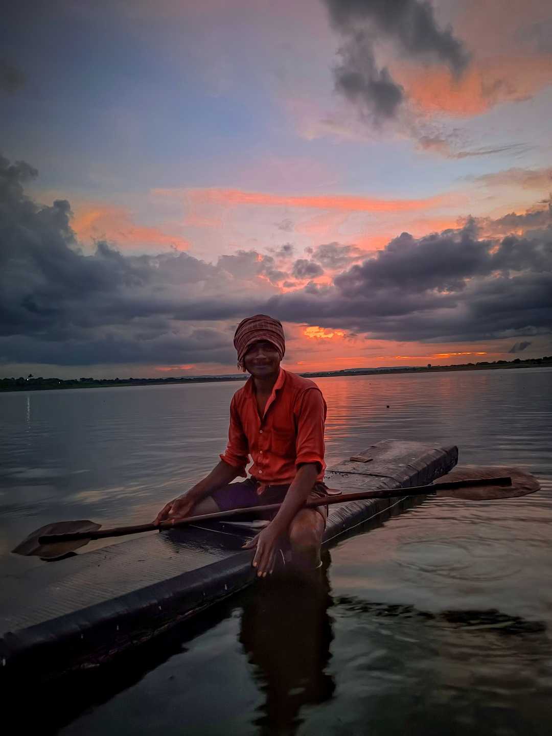  (भिल)Fishing in small Dam at Sunset time.