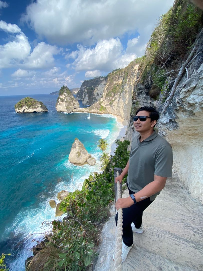 Diamond beach
