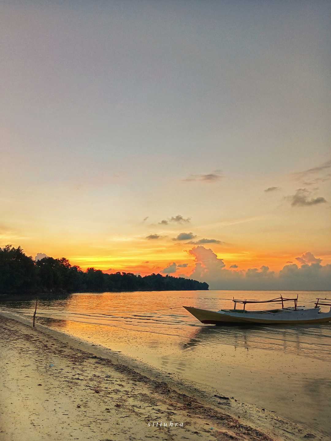 Pantai Kaluku