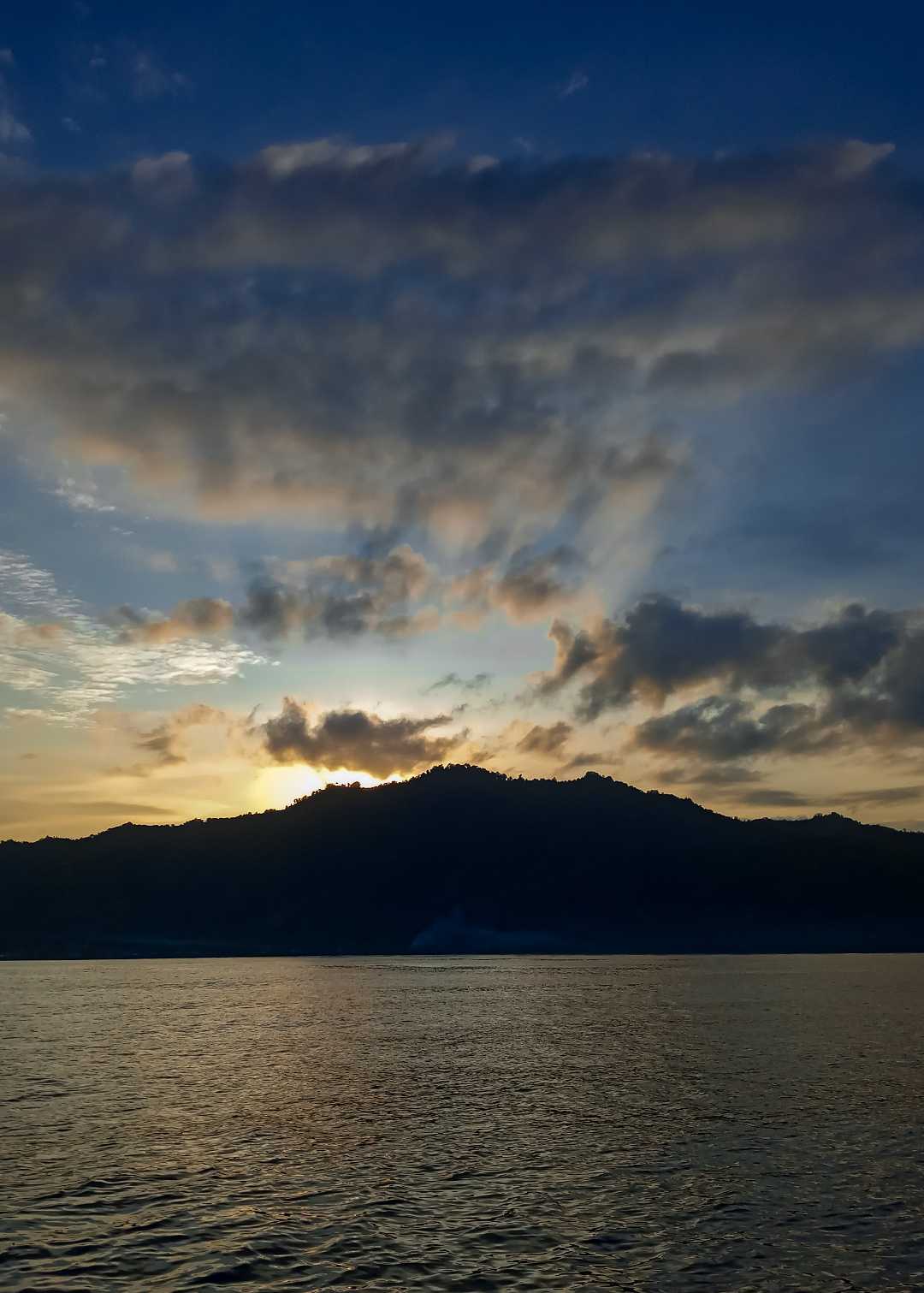 gunung watiro