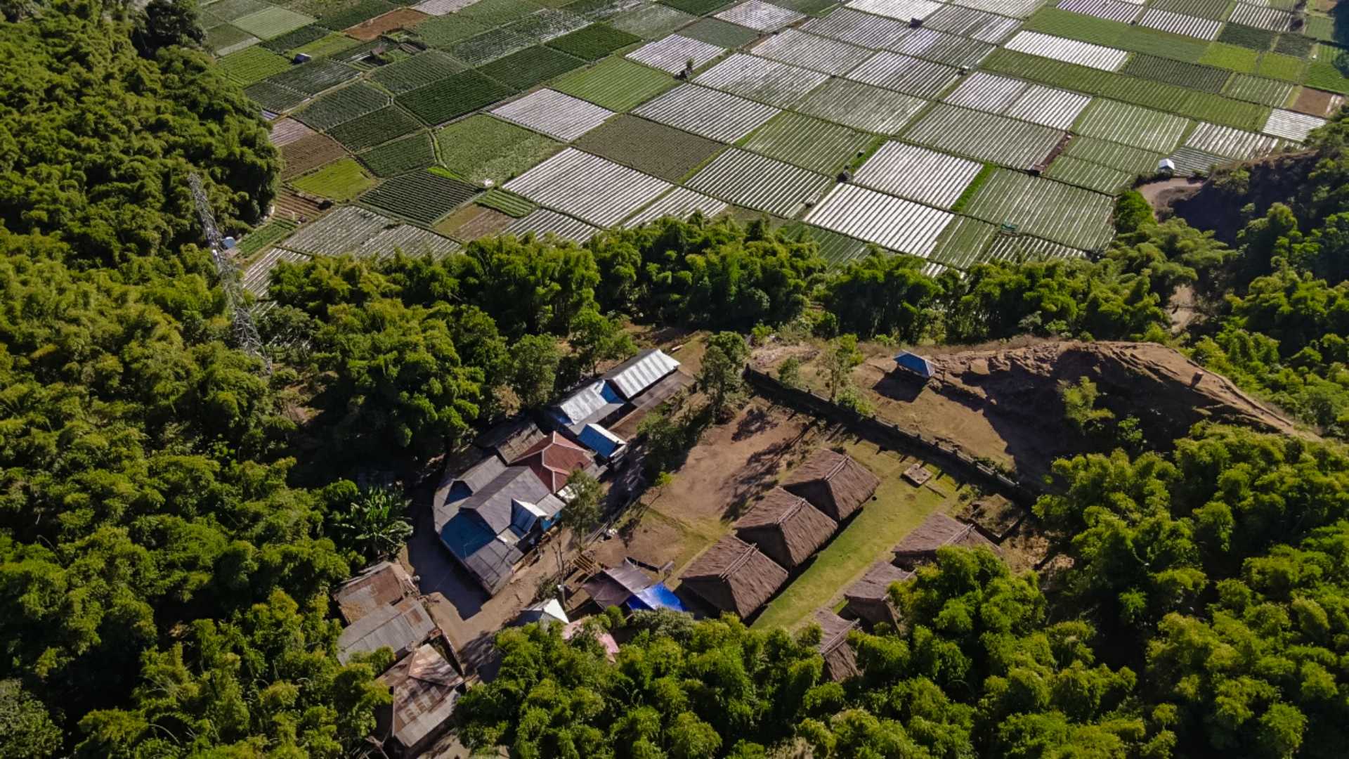 Rumah Adat Beleq Sembalun