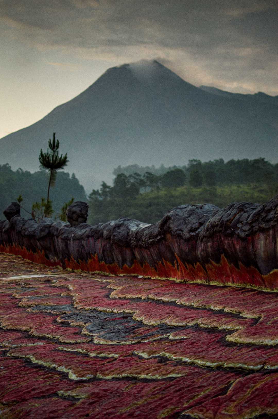 WISATA BATU ALIEN