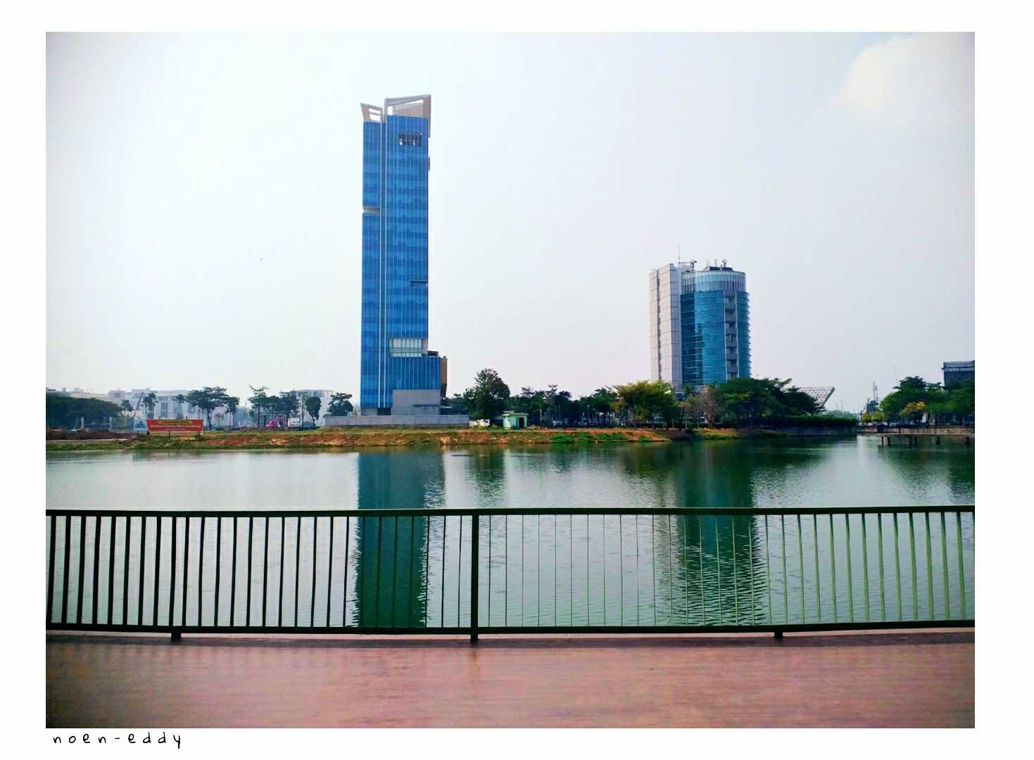Danau Summarecon Bekasi