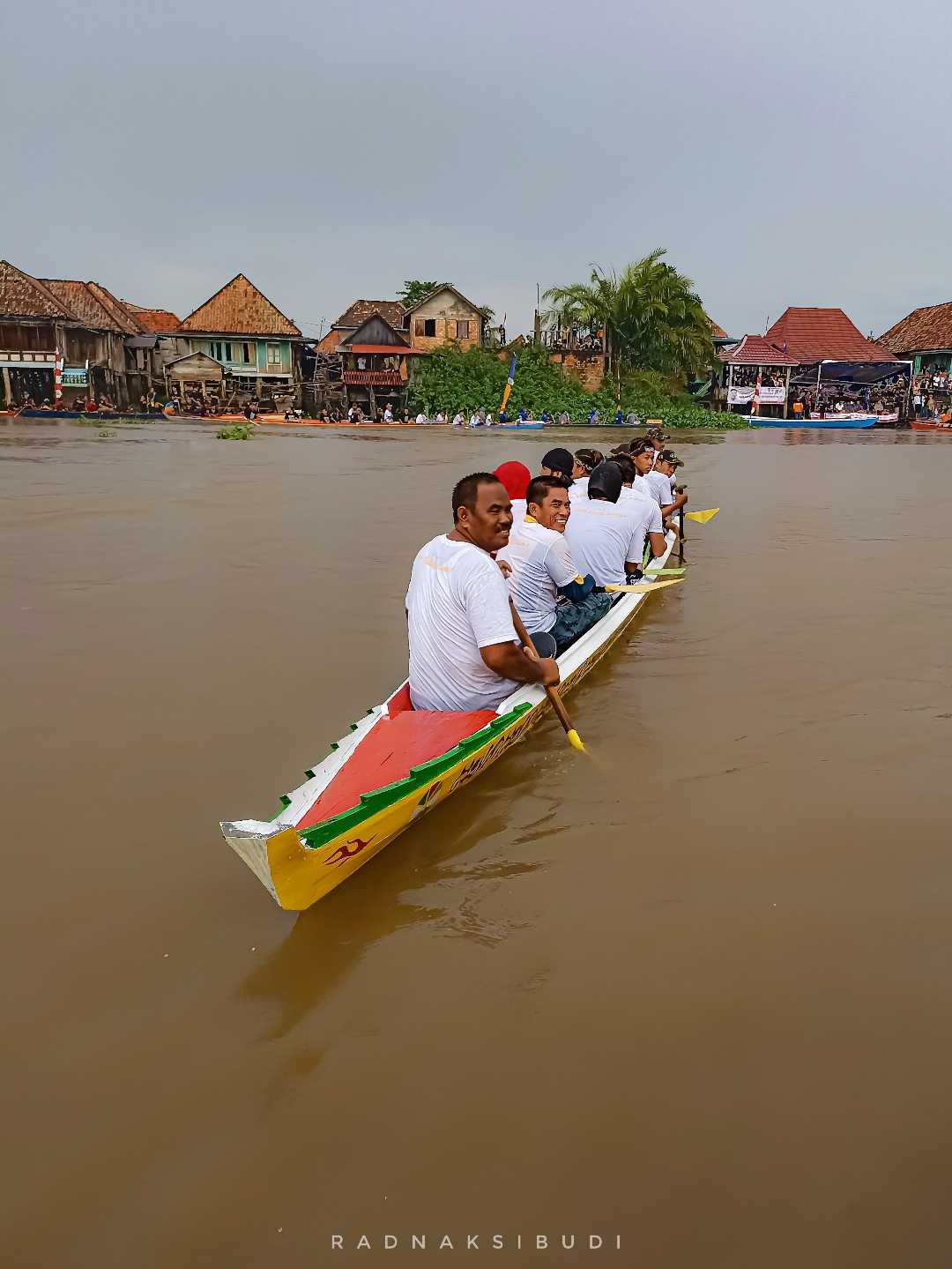 Perahu dayung