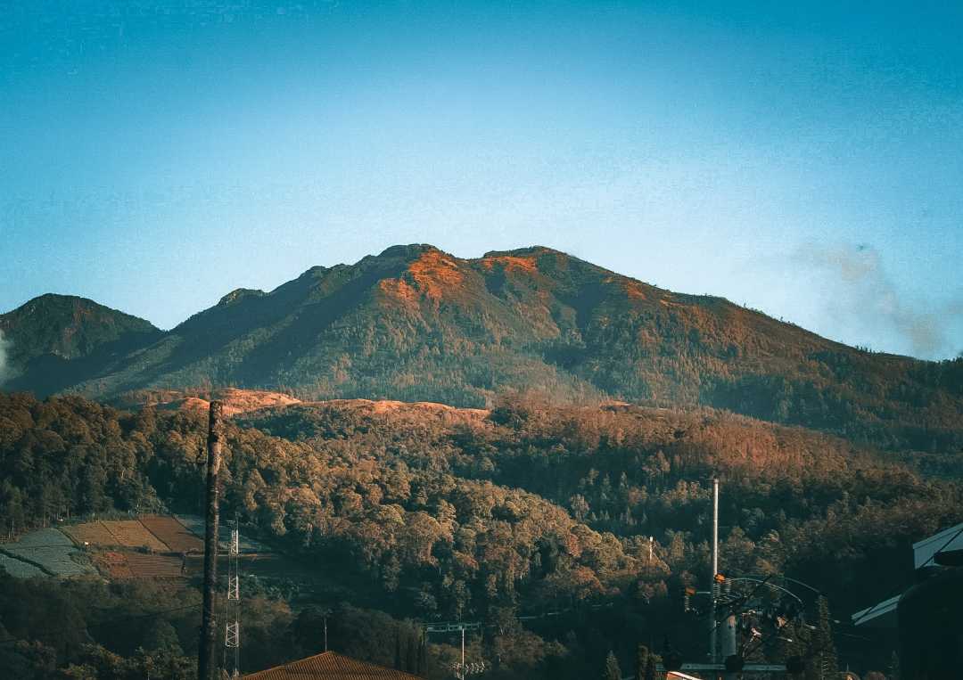 Gunung Lawu