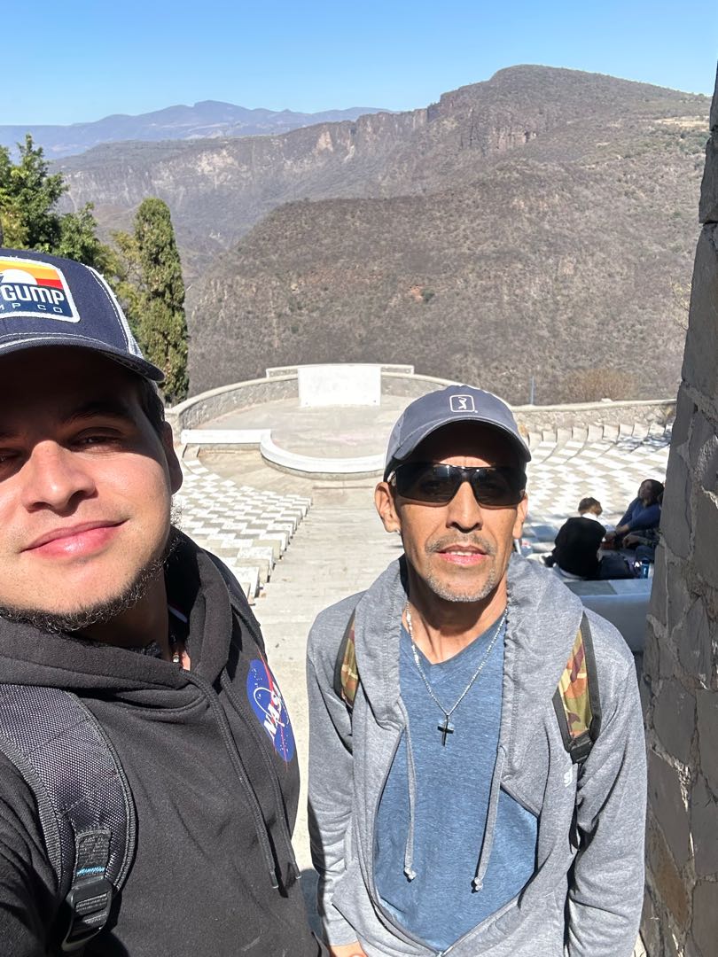 Meet local con el hermano Ricky