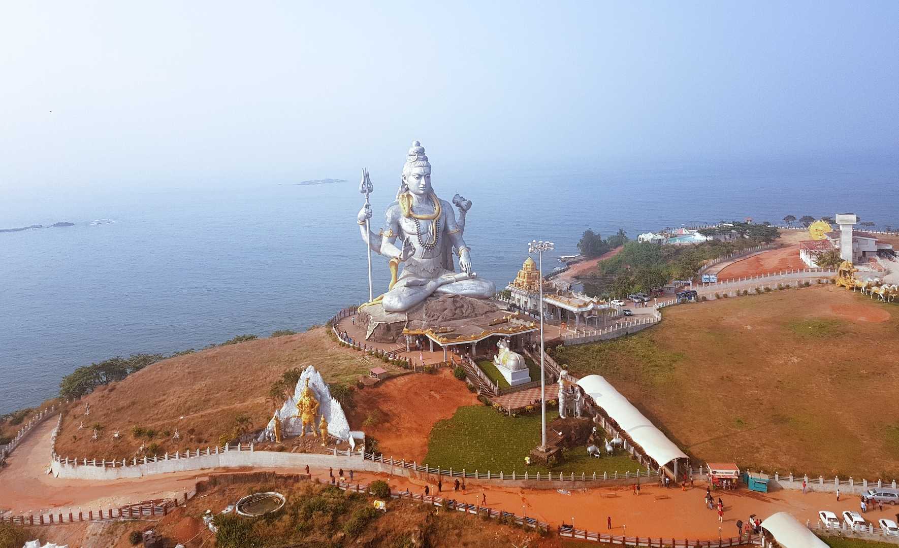 Famous Shiva Statue 