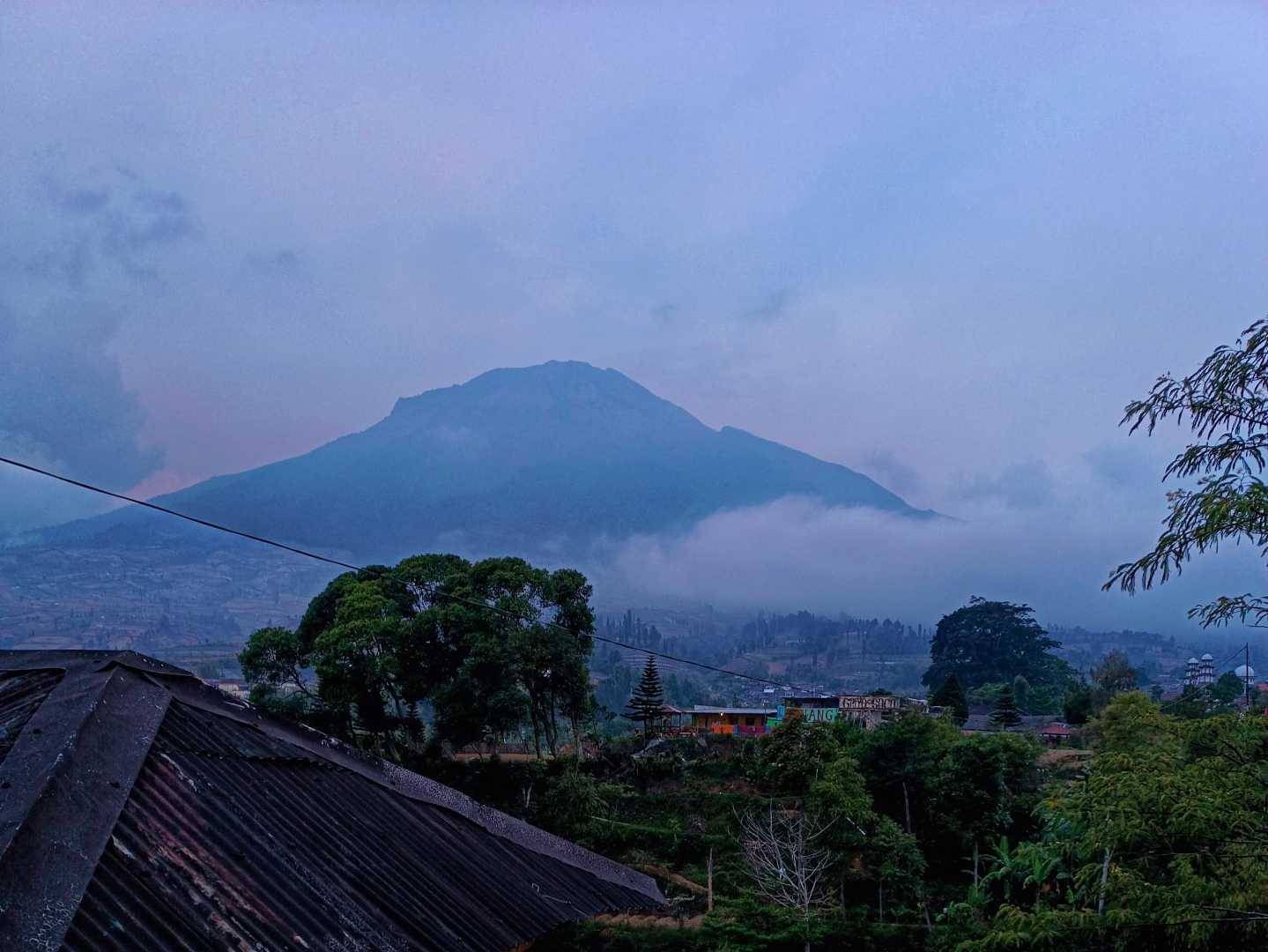 Sumbing View