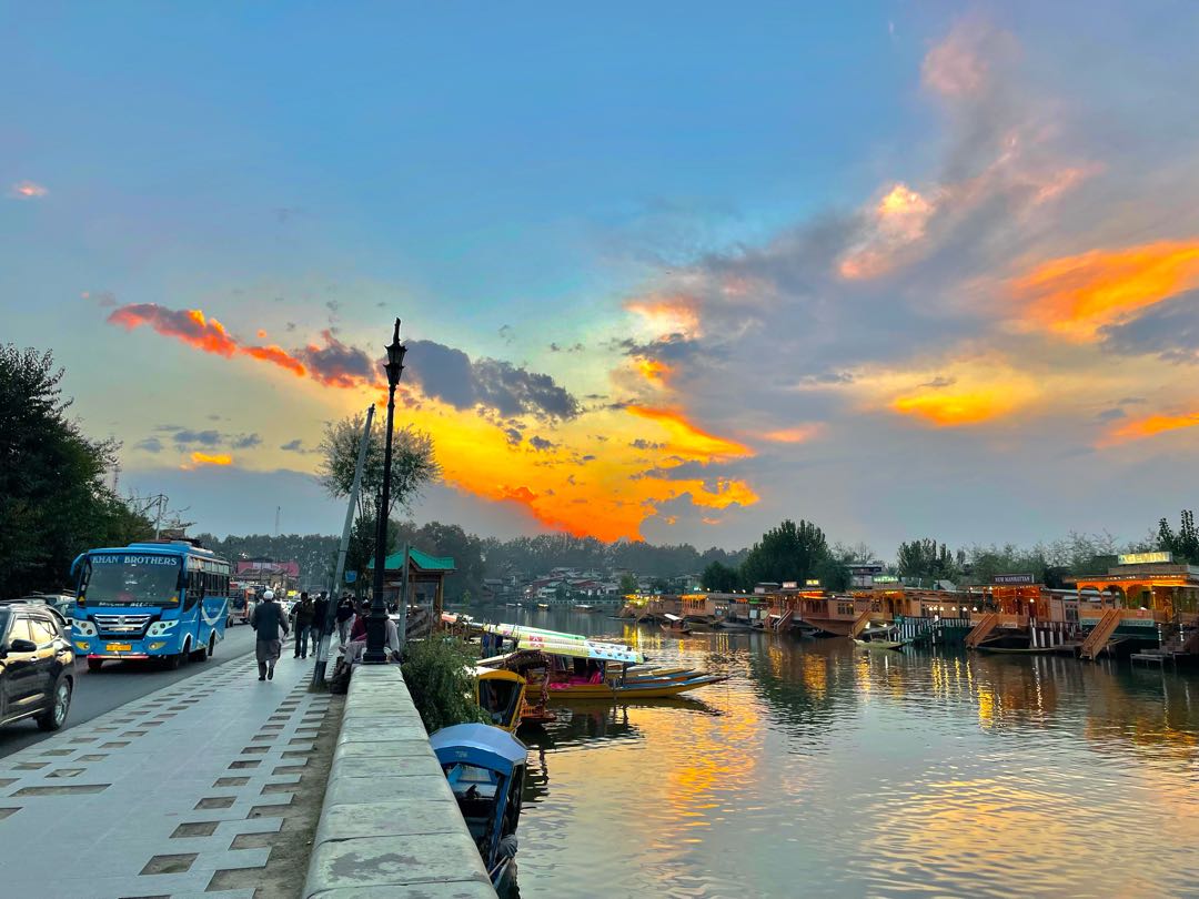 Dal Lake