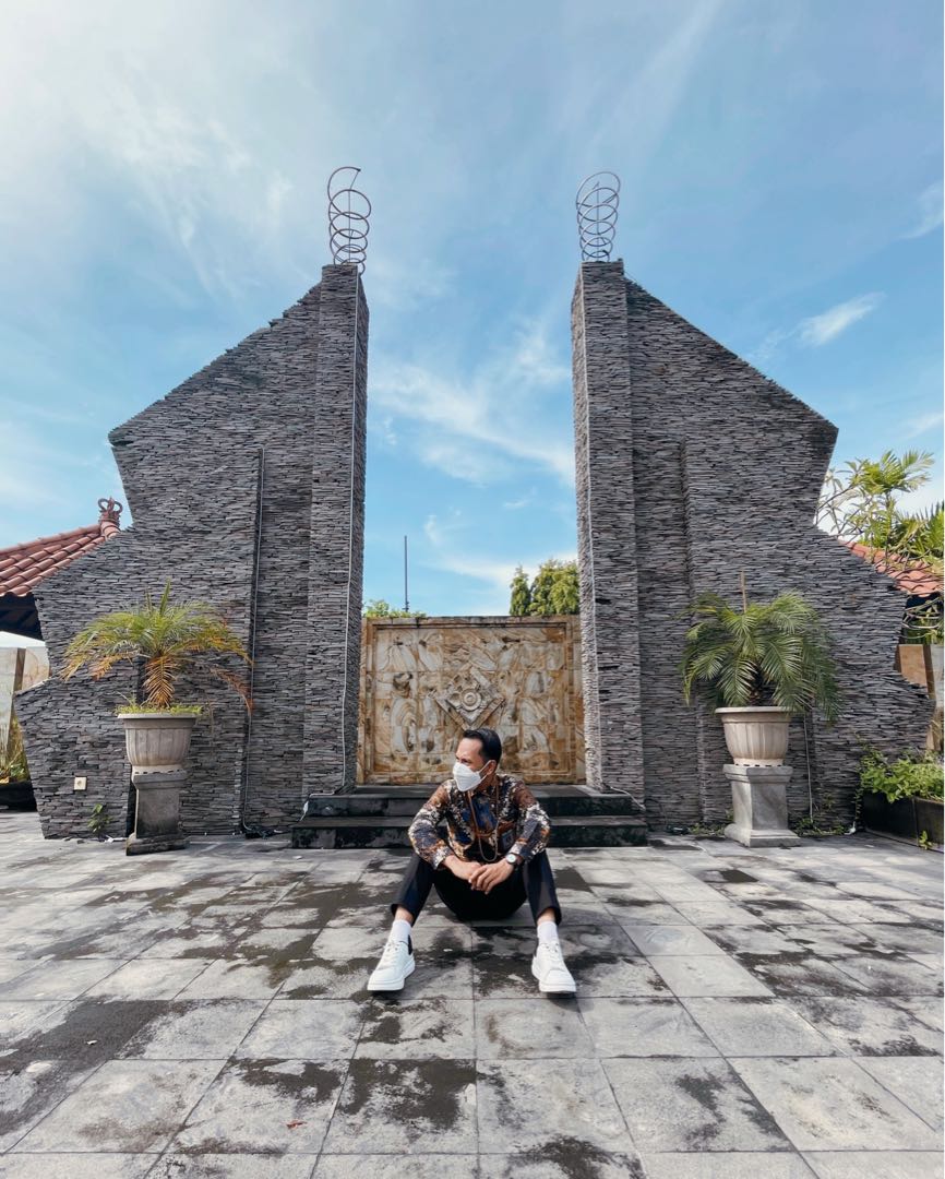 Lombok Raya Hotel