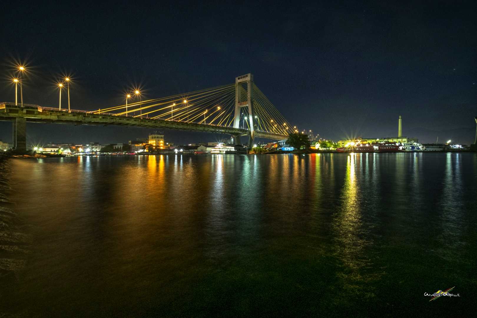 Jembatan Soekarno