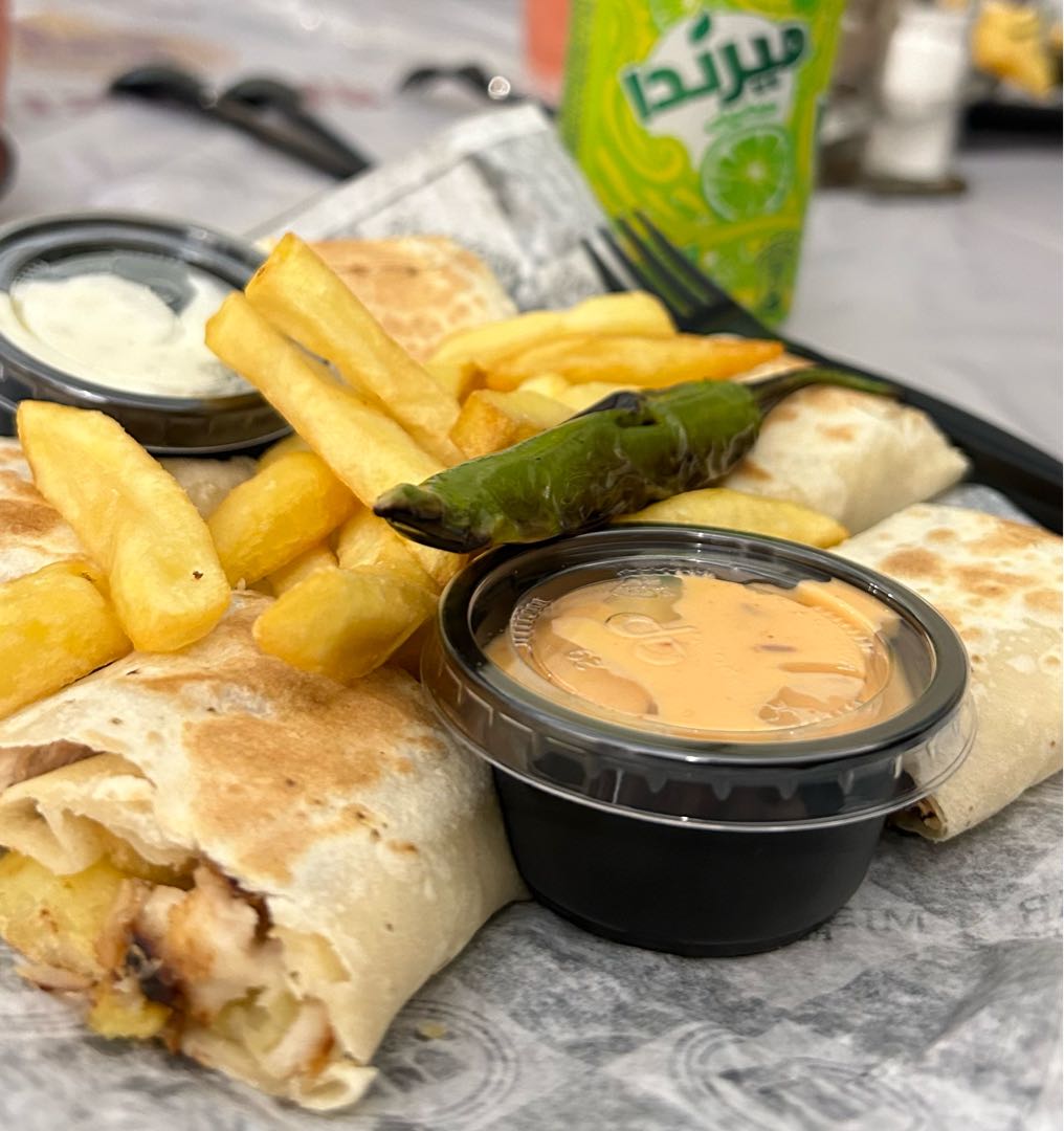 shawarma   sandwich 