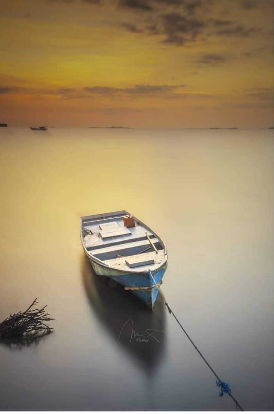 perahu yang tertambat