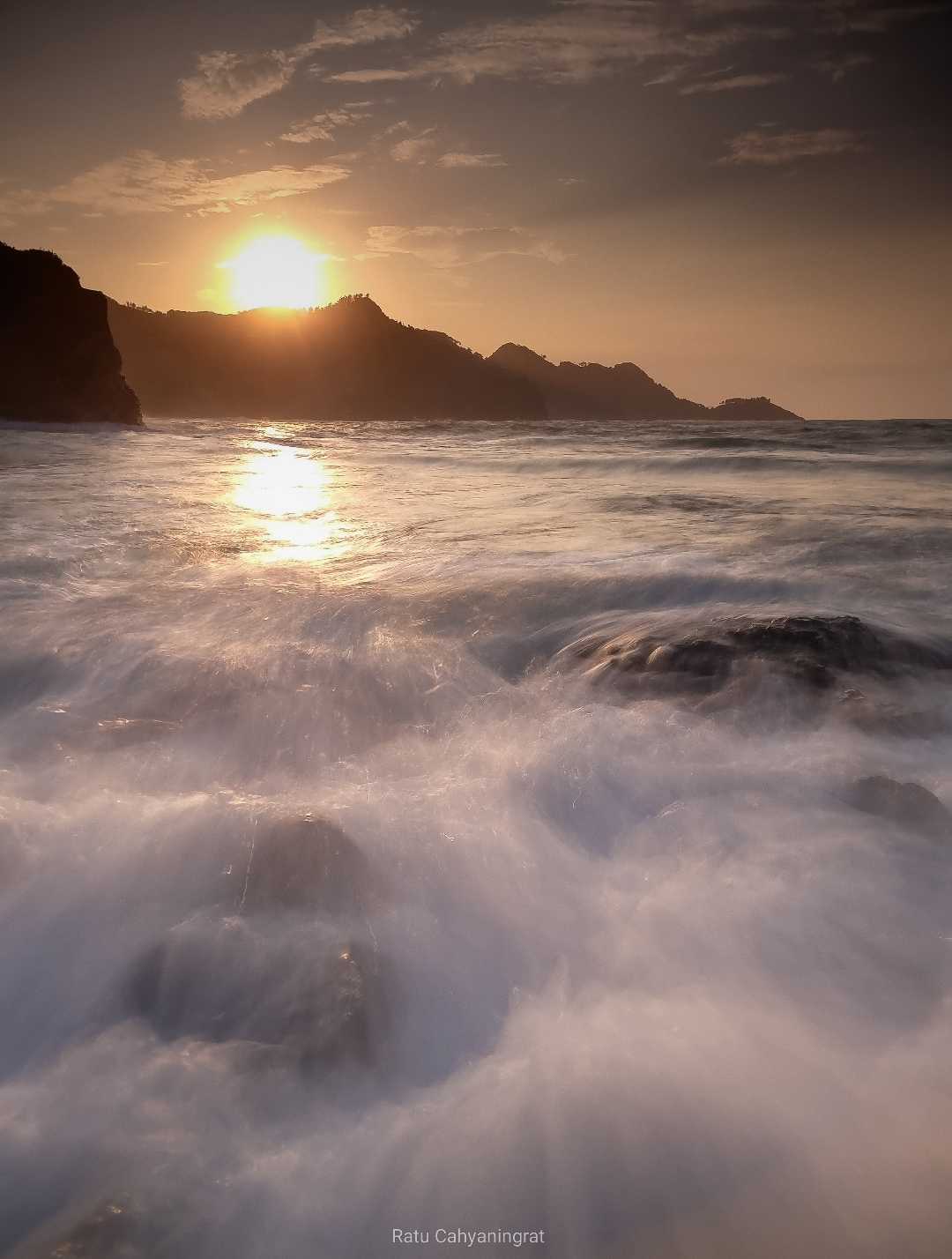 PANTAI MENGANTI, KEBUMEN, JAWA TENGAH
