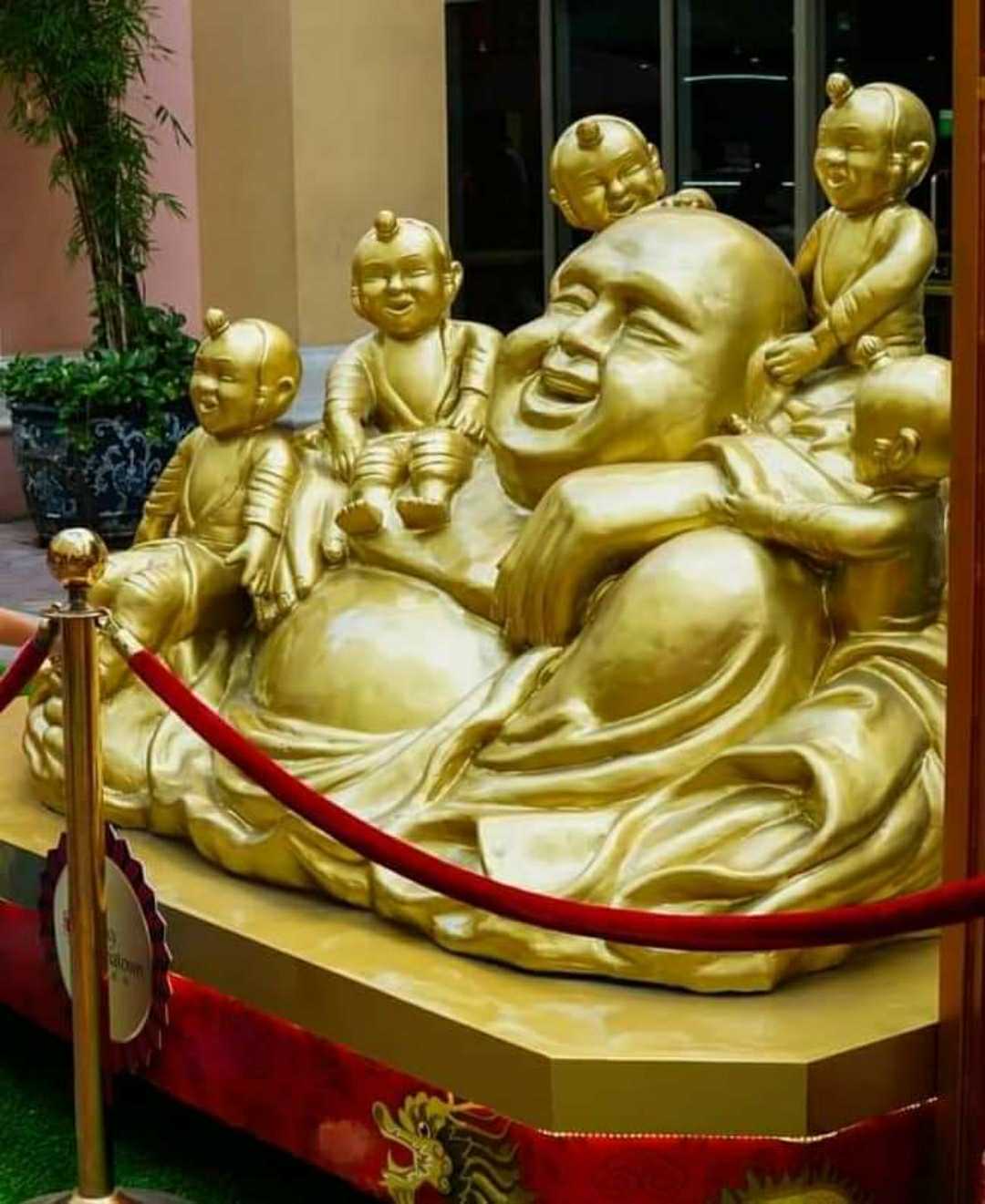 BUDDHA 🪙🧧🧨🪅one if the Chinese Symbol for Goodluck.