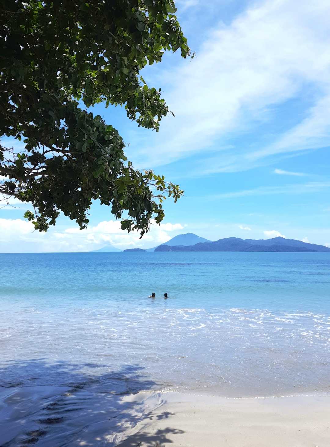 Setigi Heni Beach, Lampung