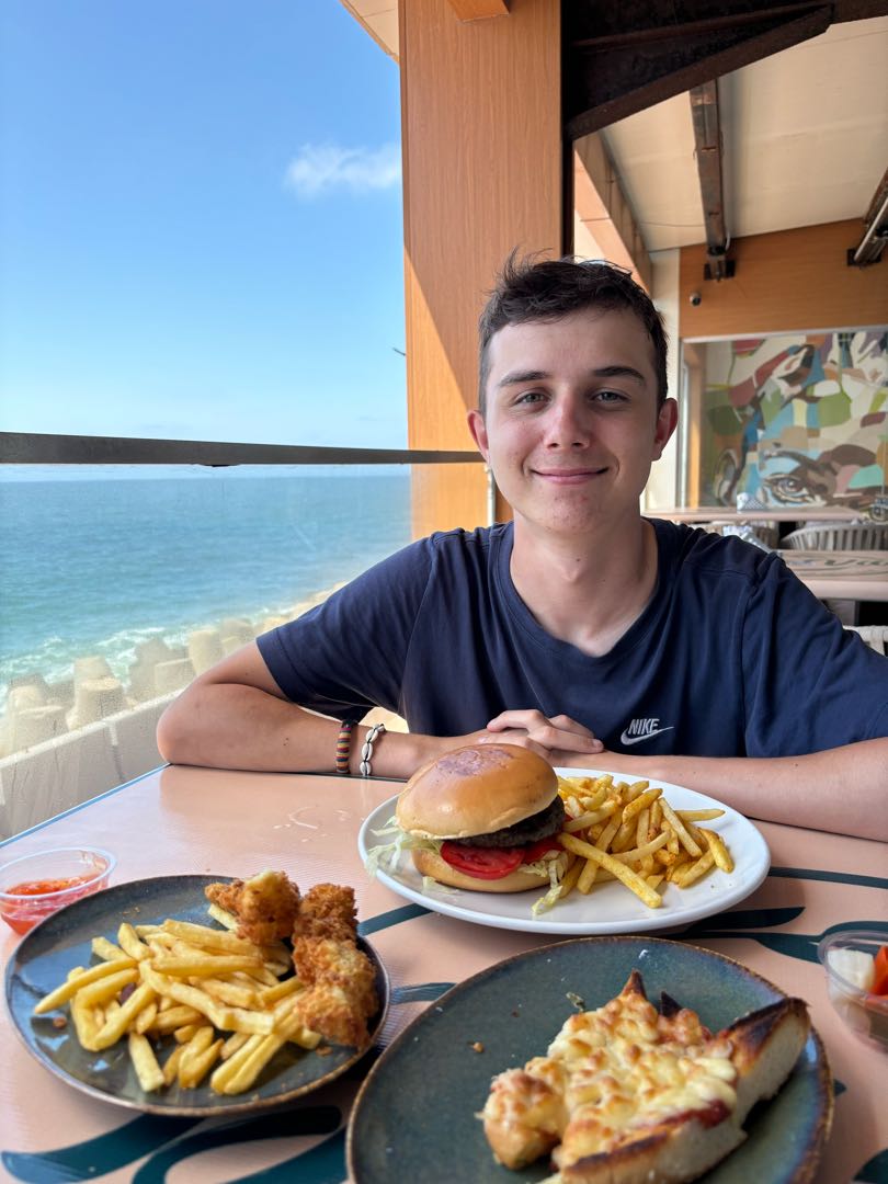 🍔🍟