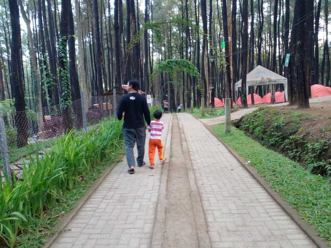 MENIKMATI SUASANA PAGI