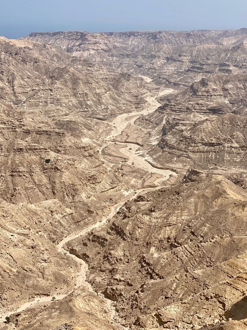 A Dry River 