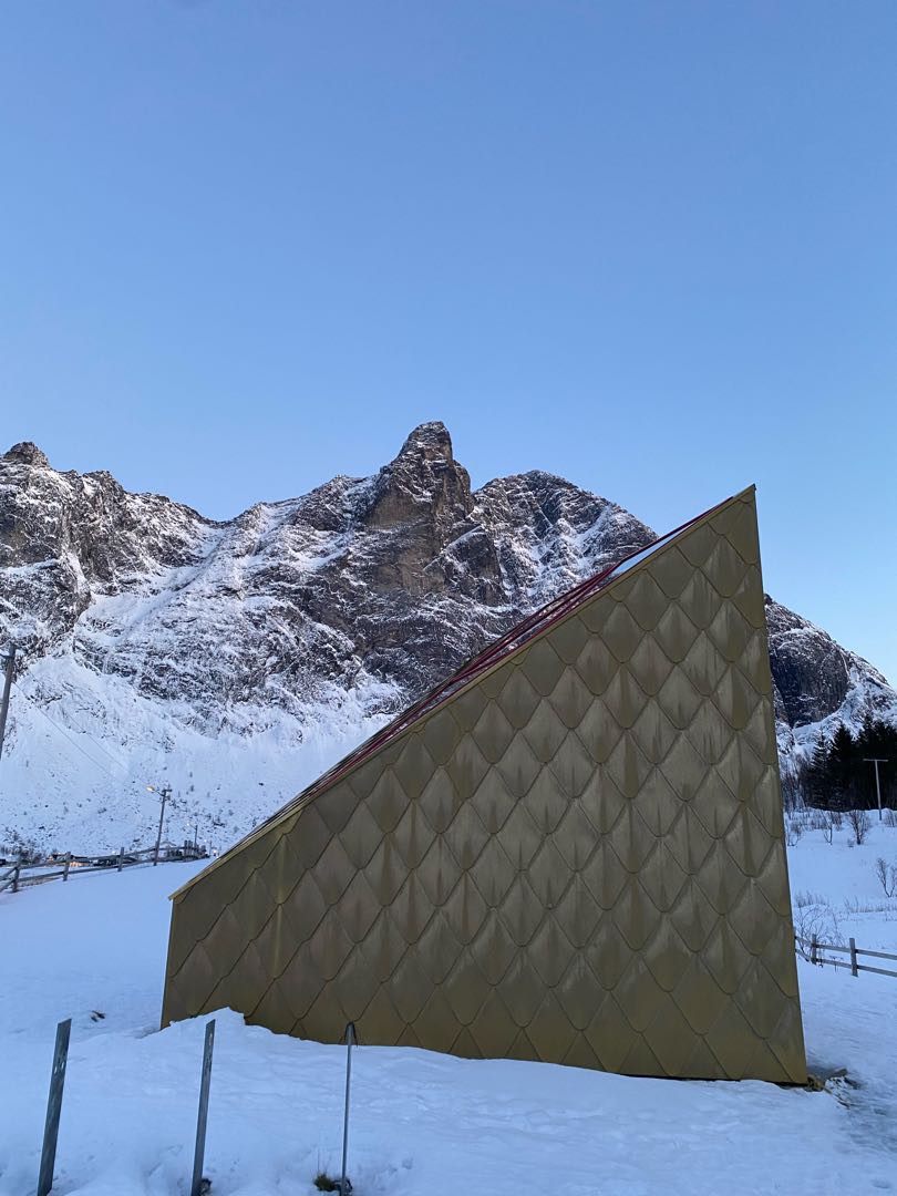 The Golden Toilet in Ersfjord 🇳🇴