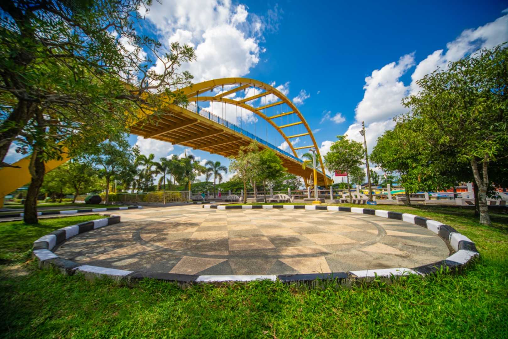 Jembatan Sultan Muhammad Ali