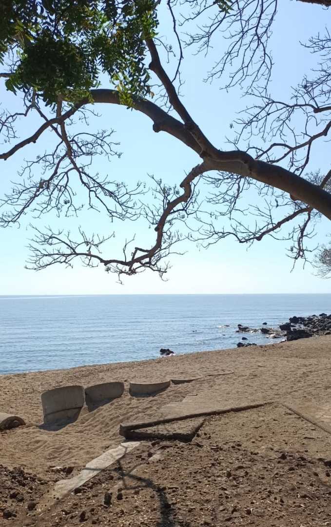 Tamporah Beach
