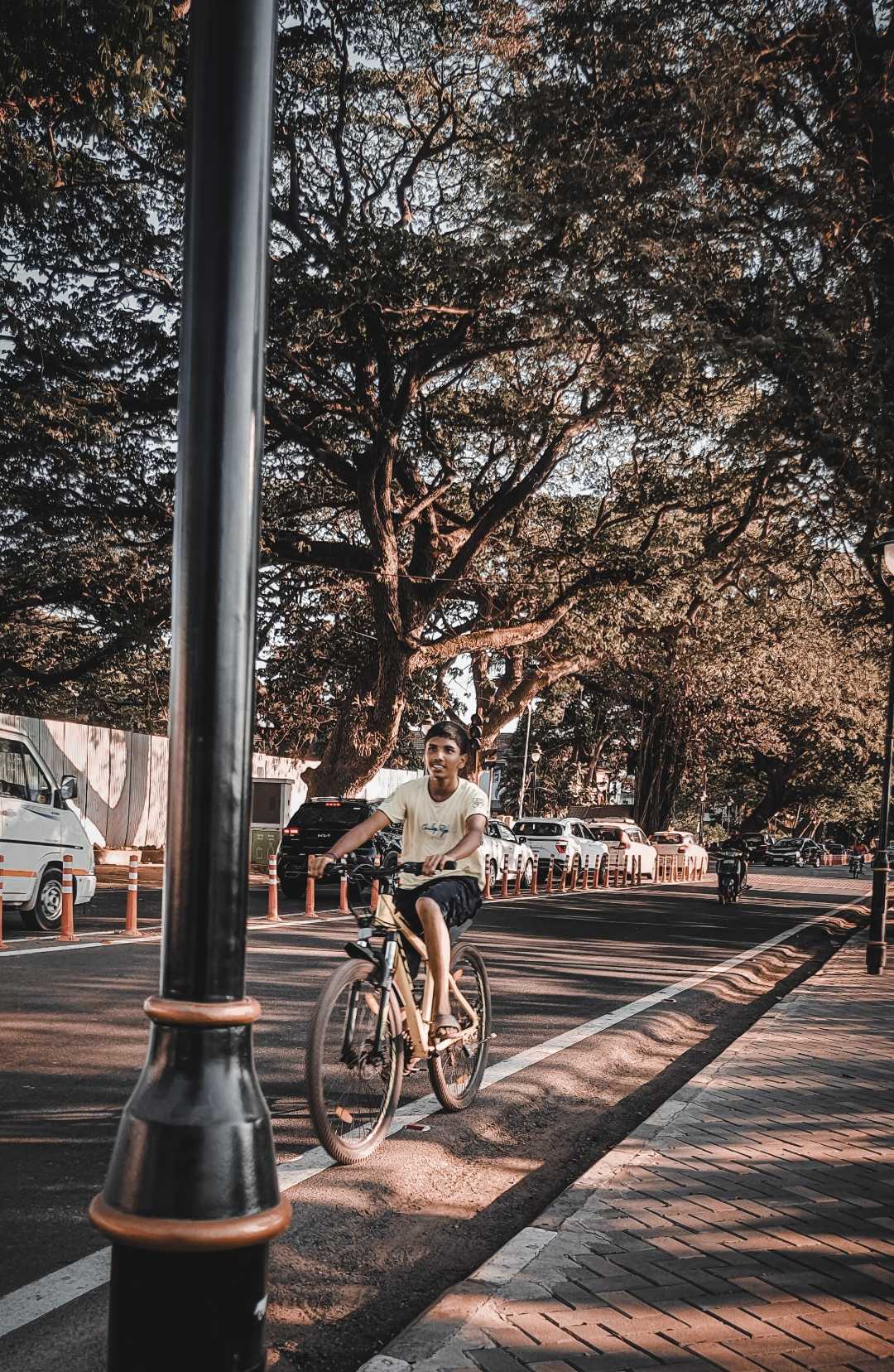 happiness is riding a cycle 🚲 🙂 < Keep smile >