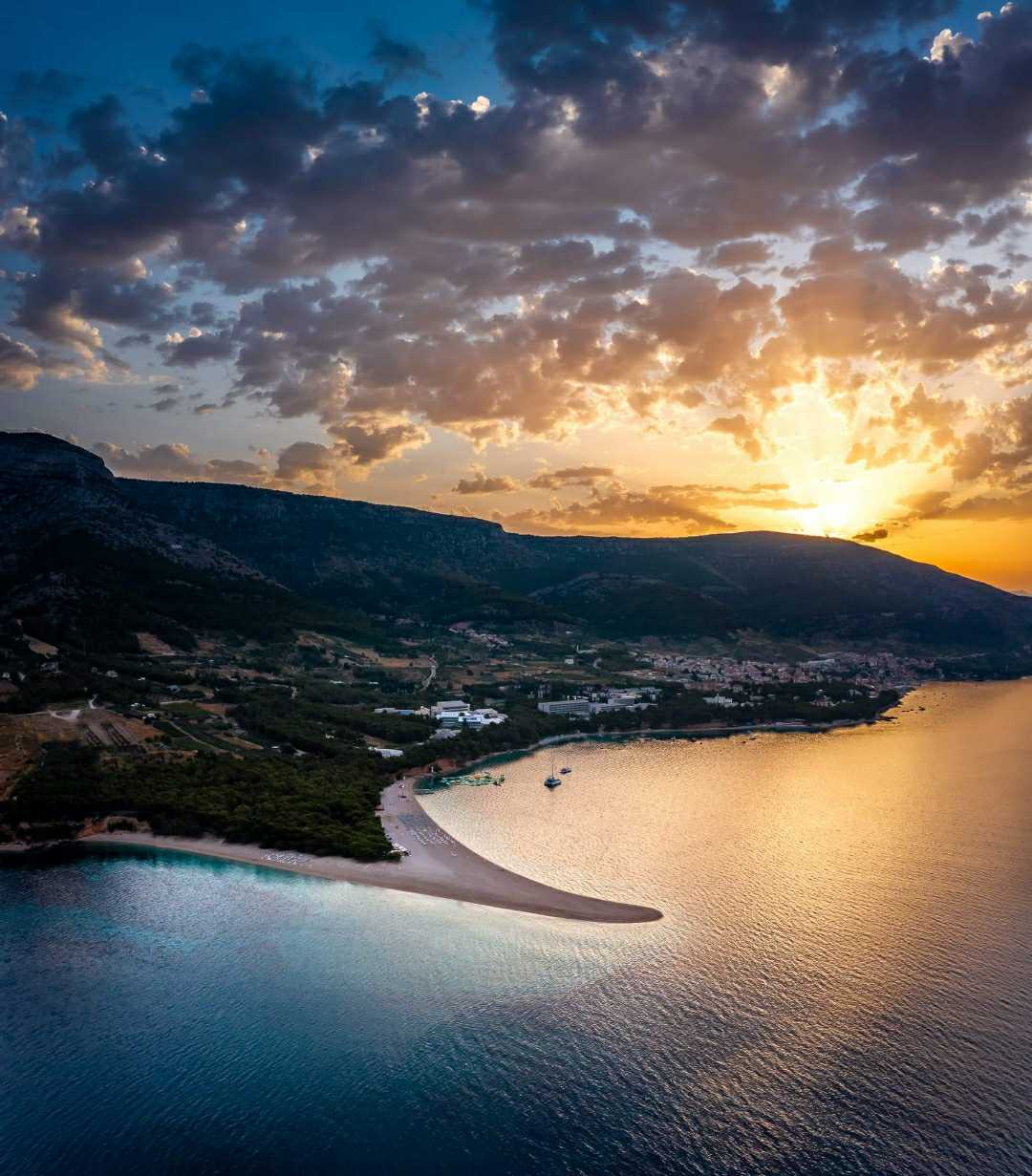 Zlatni Rat at sunrise