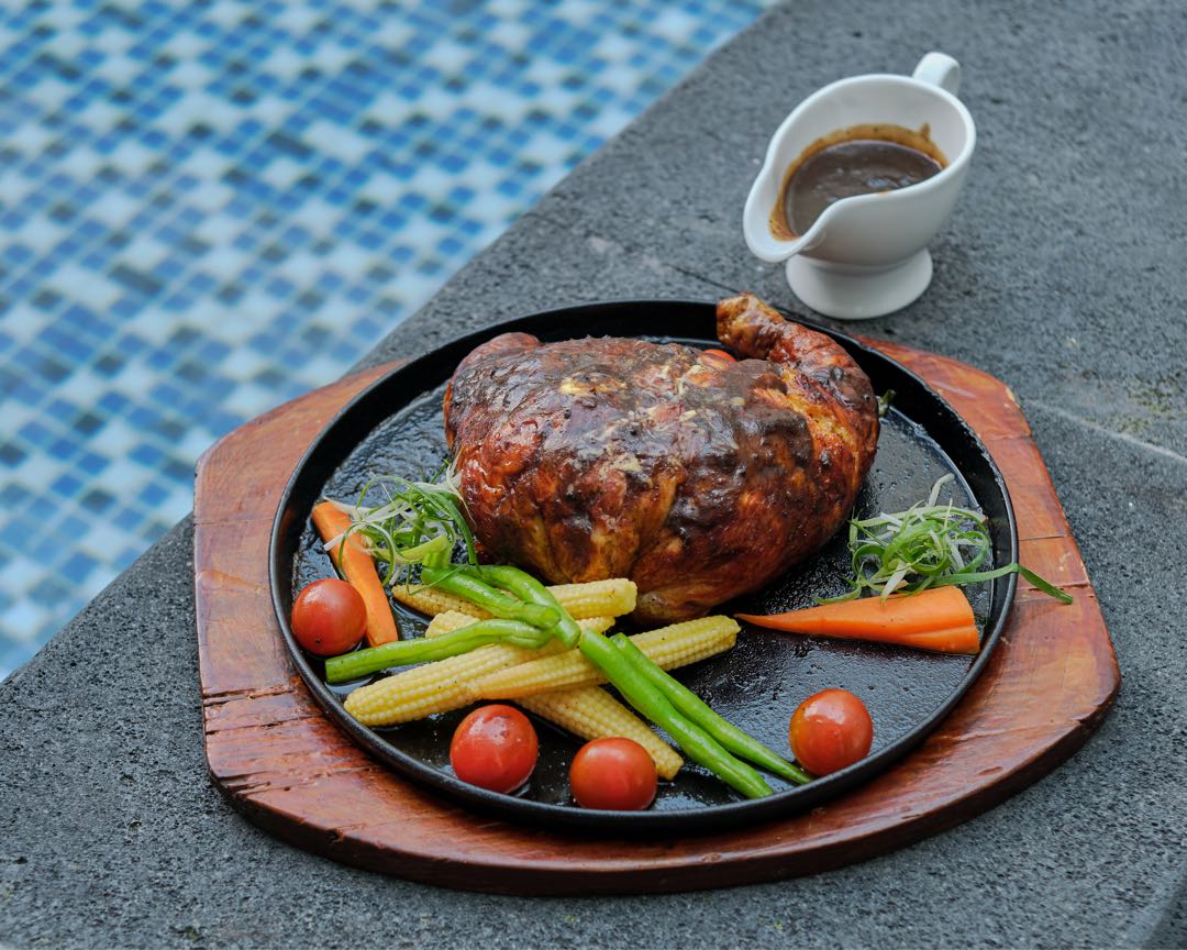 Roasted chicken with vegetables