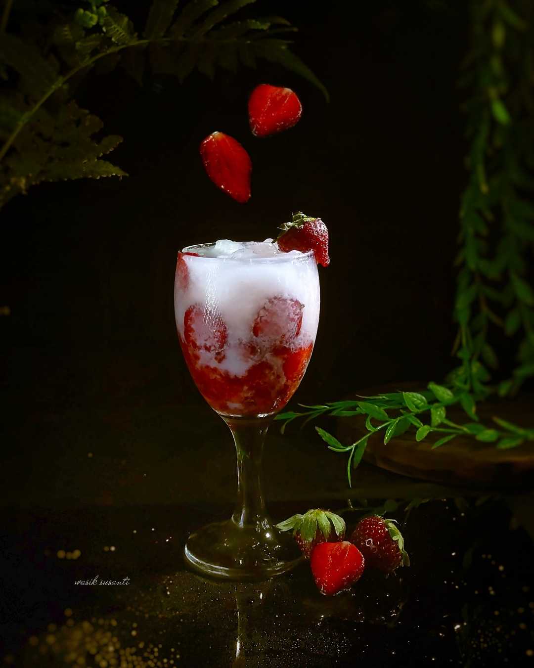 Minuman strawberry susu 