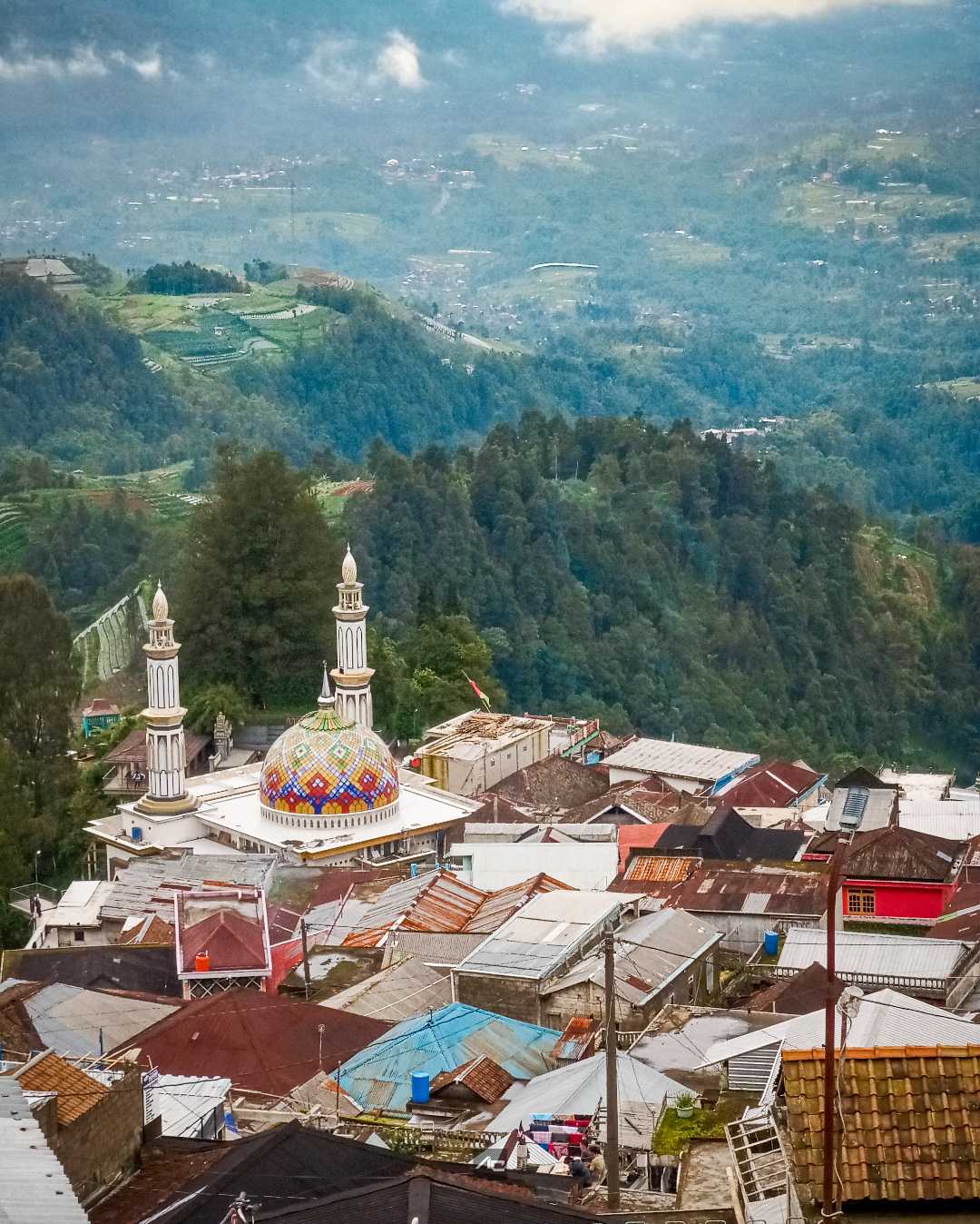 Masjid Baituttaqwa, Nepal Van Java, Magelang