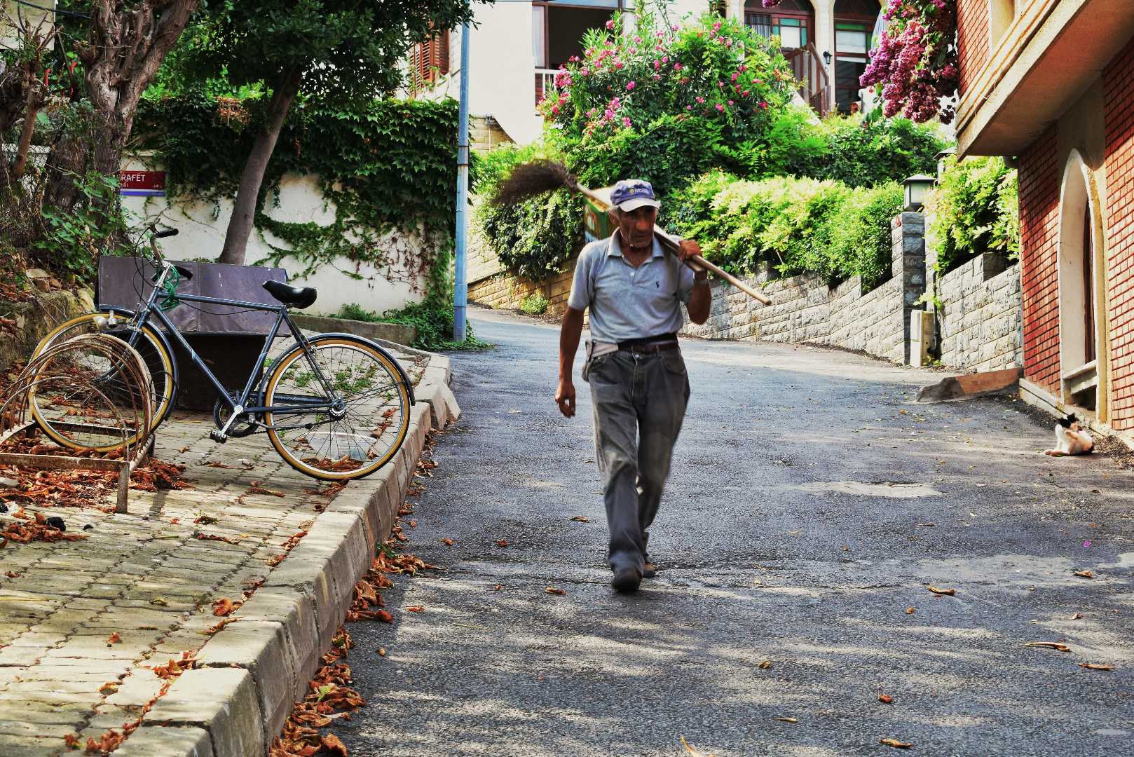 Emek...