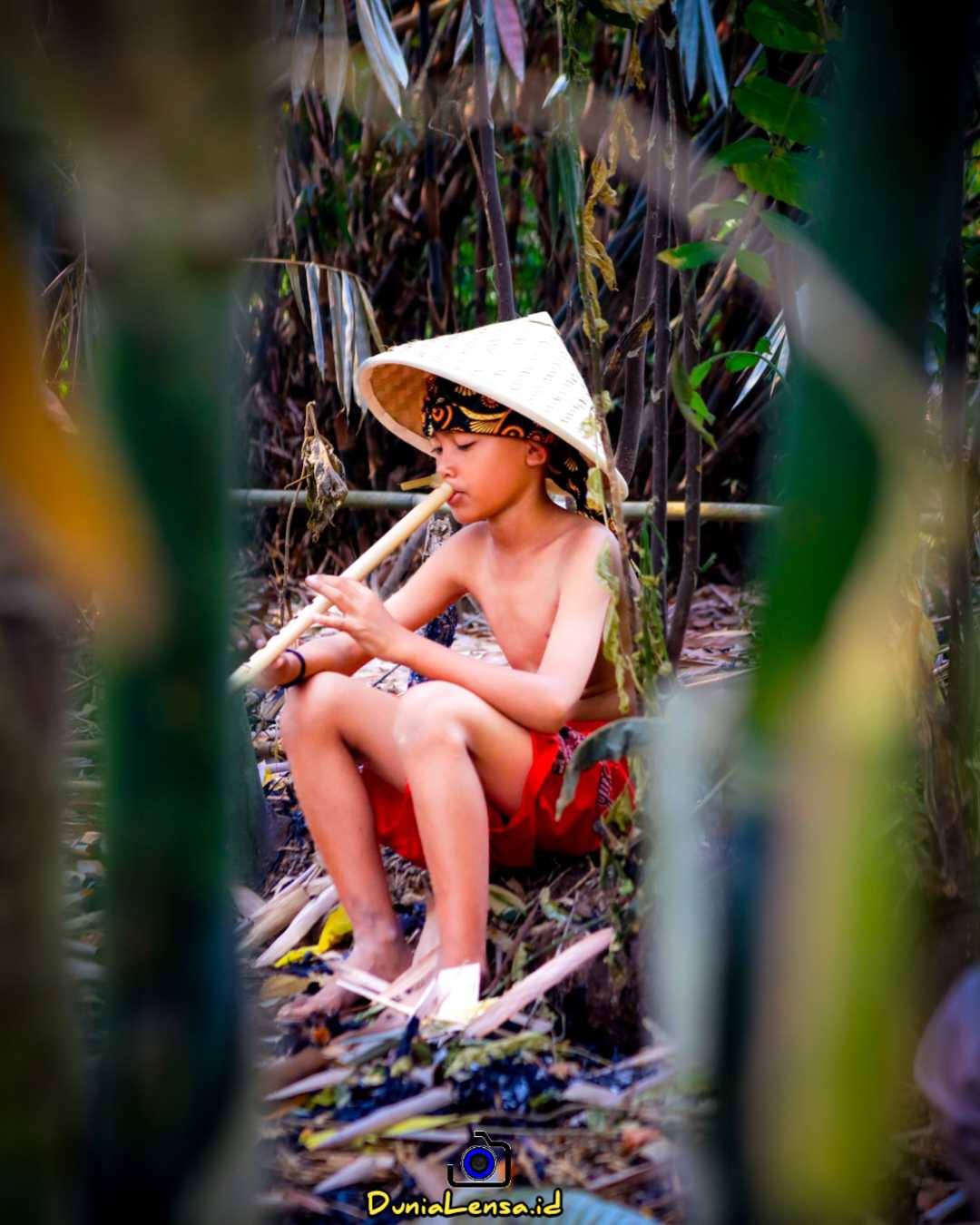 Bermain Suling