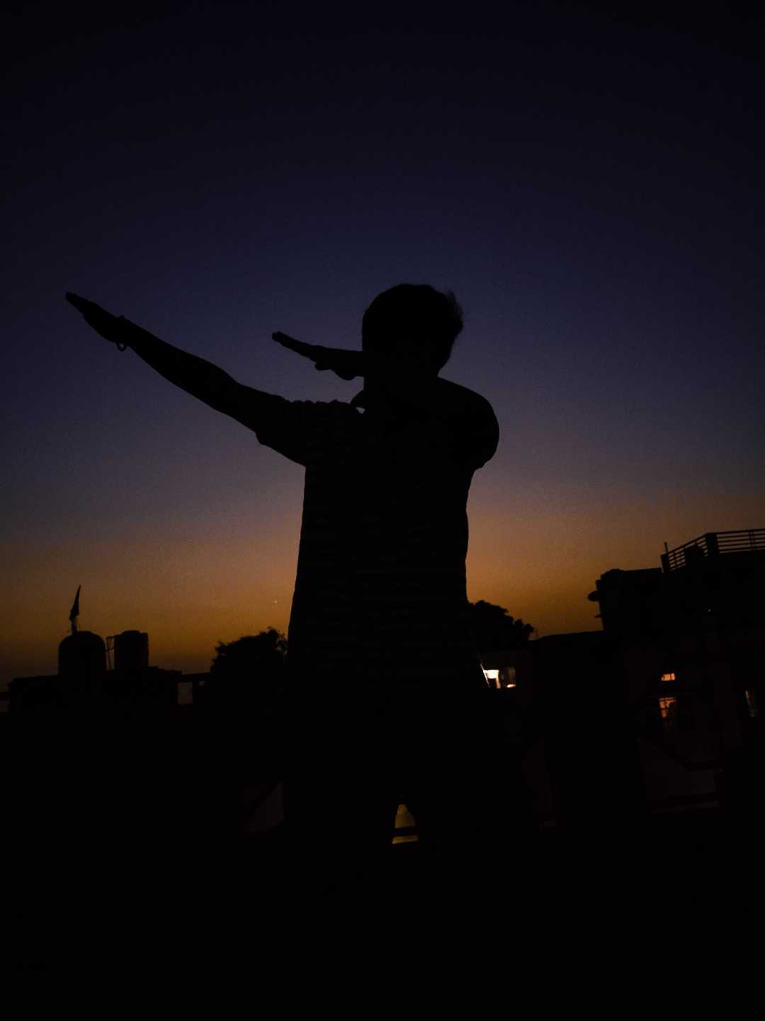 The silhouette DAB 