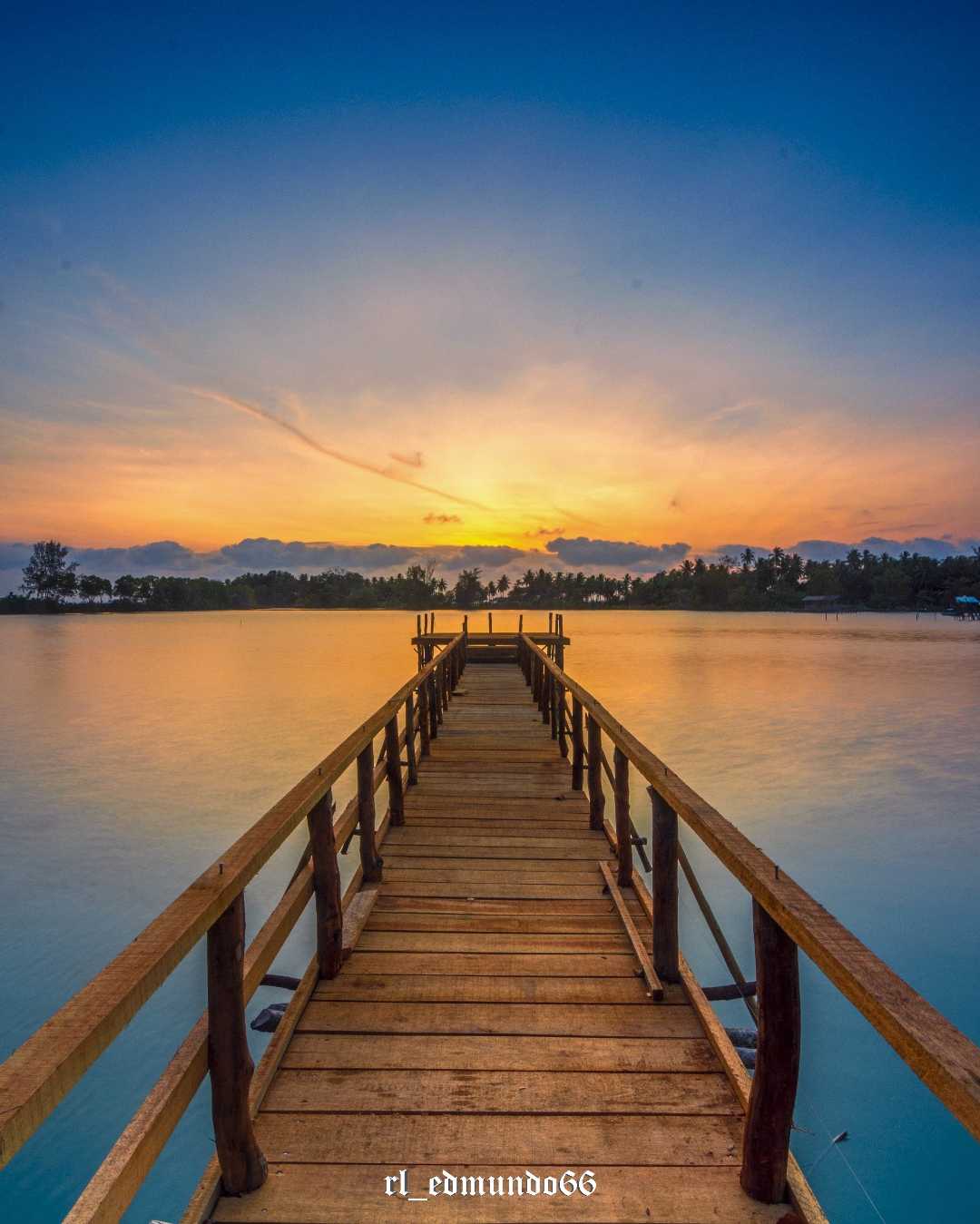 Pantai Kampung Melayu Batam