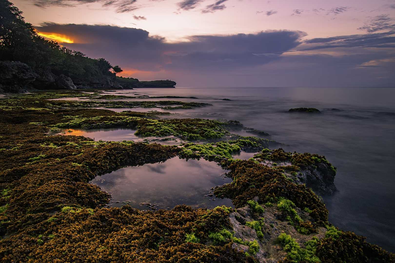 Pantai Tunggak Saba