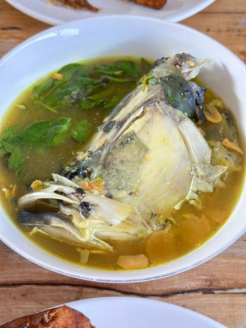 Sop Kepala Ikan