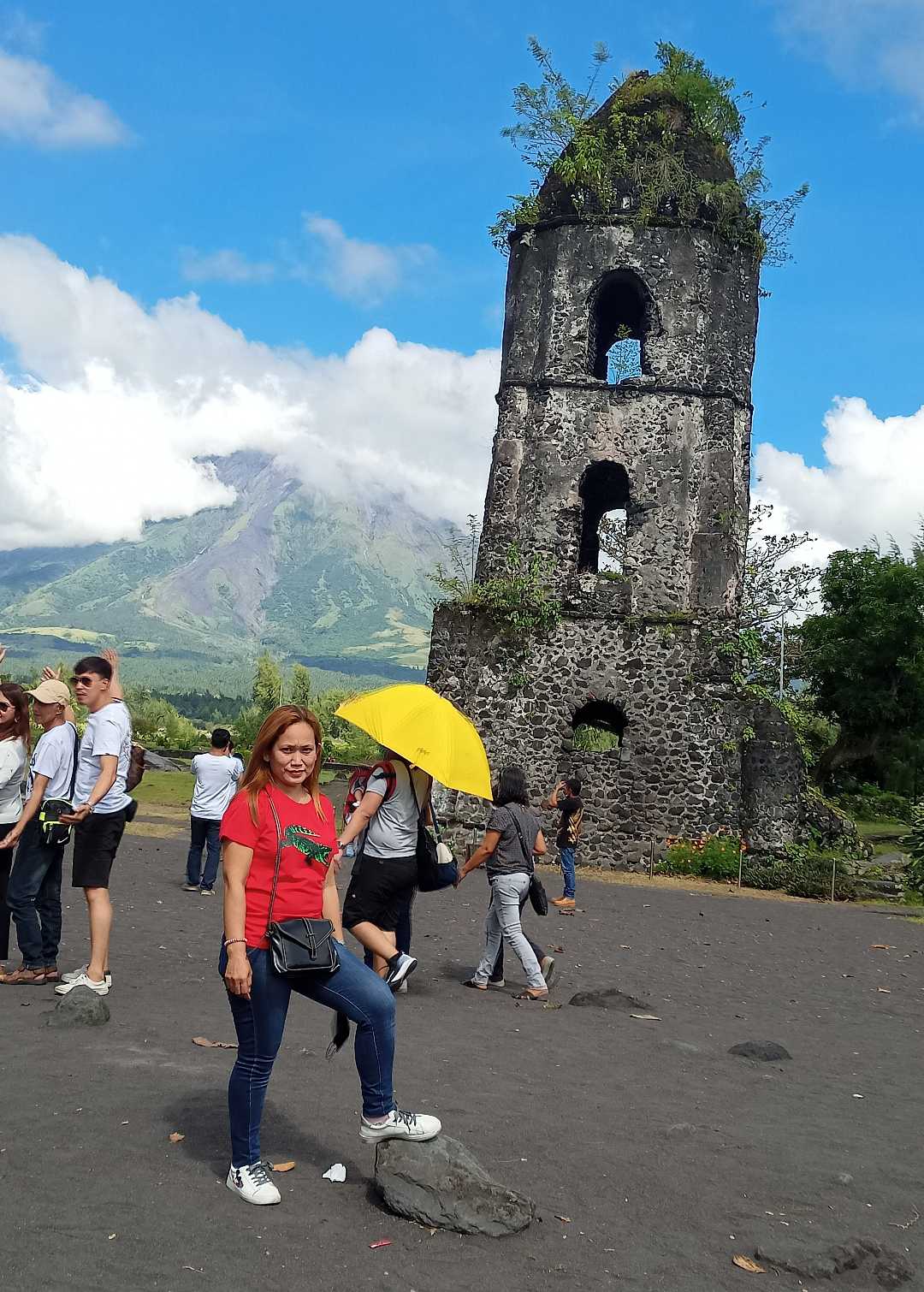 Cagsawa Ruins in Albay